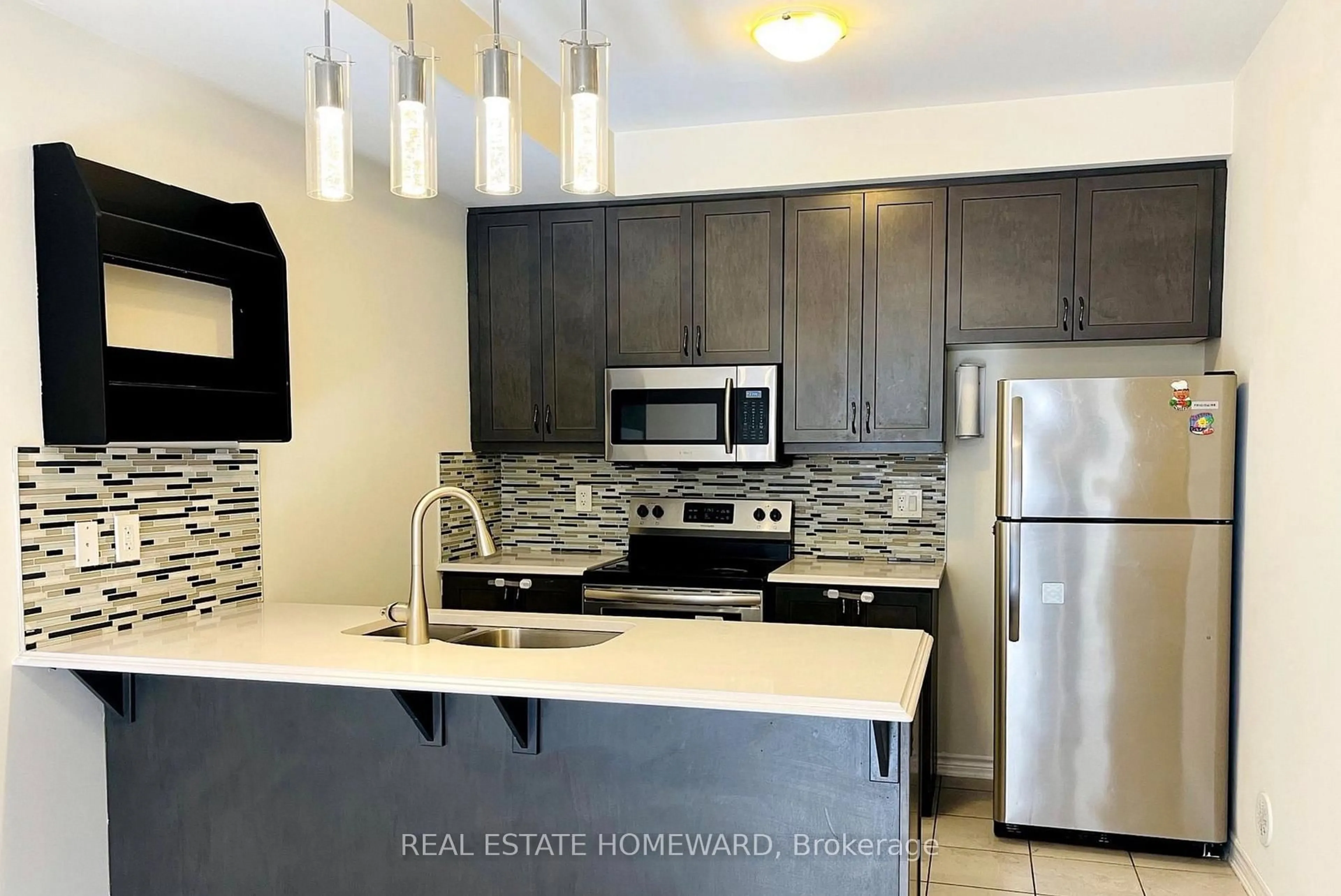 Open concept kitchen, unknown for 45 Heron Park Pl #11, Toronto Ontario M1E 0B8