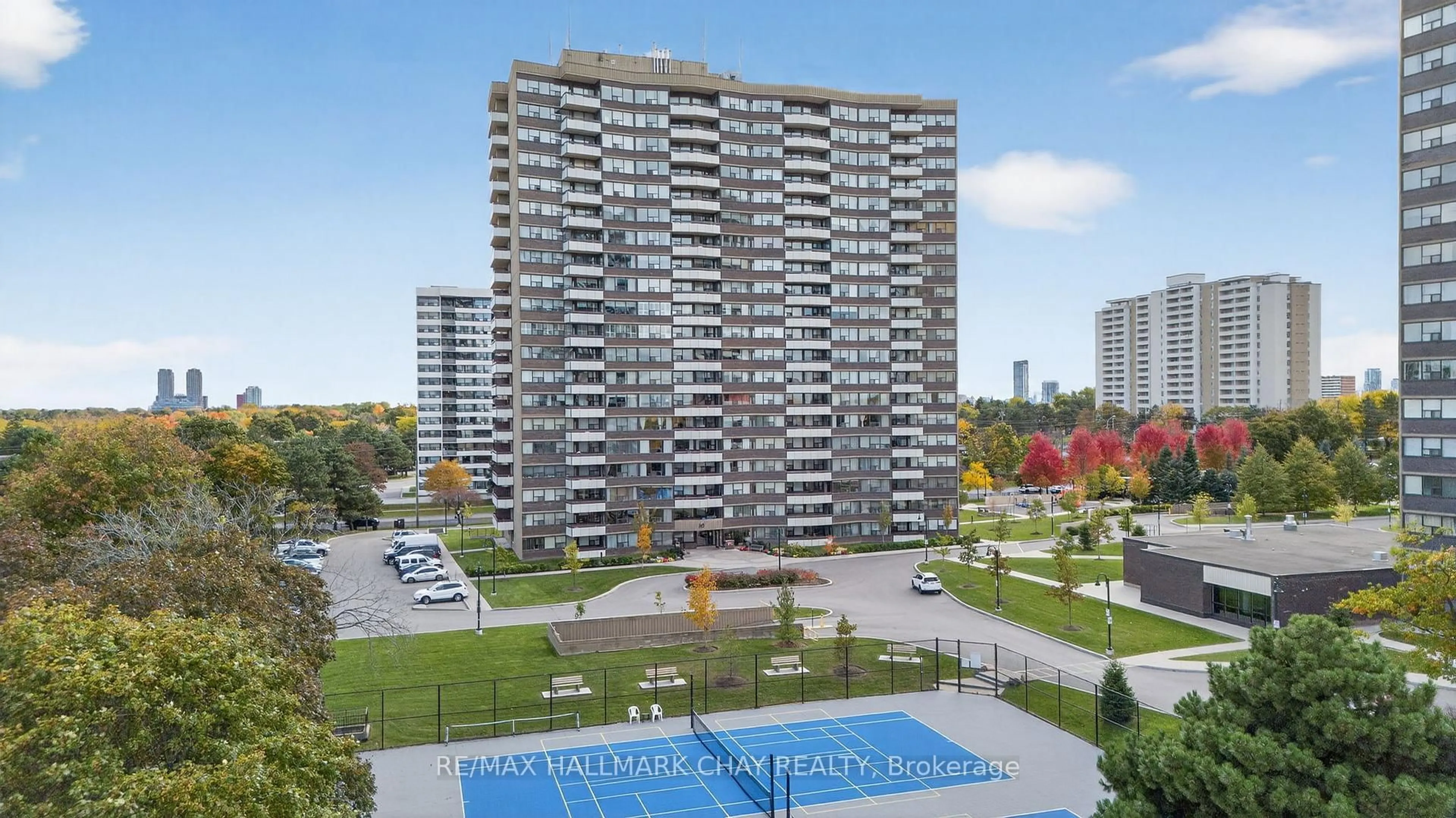 A pic from outside/outdoor area/front of a property/back of a property/a pic from drone, city buildings view from balcony for 65 Huntingdale Blvd #2002, Toronto Ontario M1W 2P1