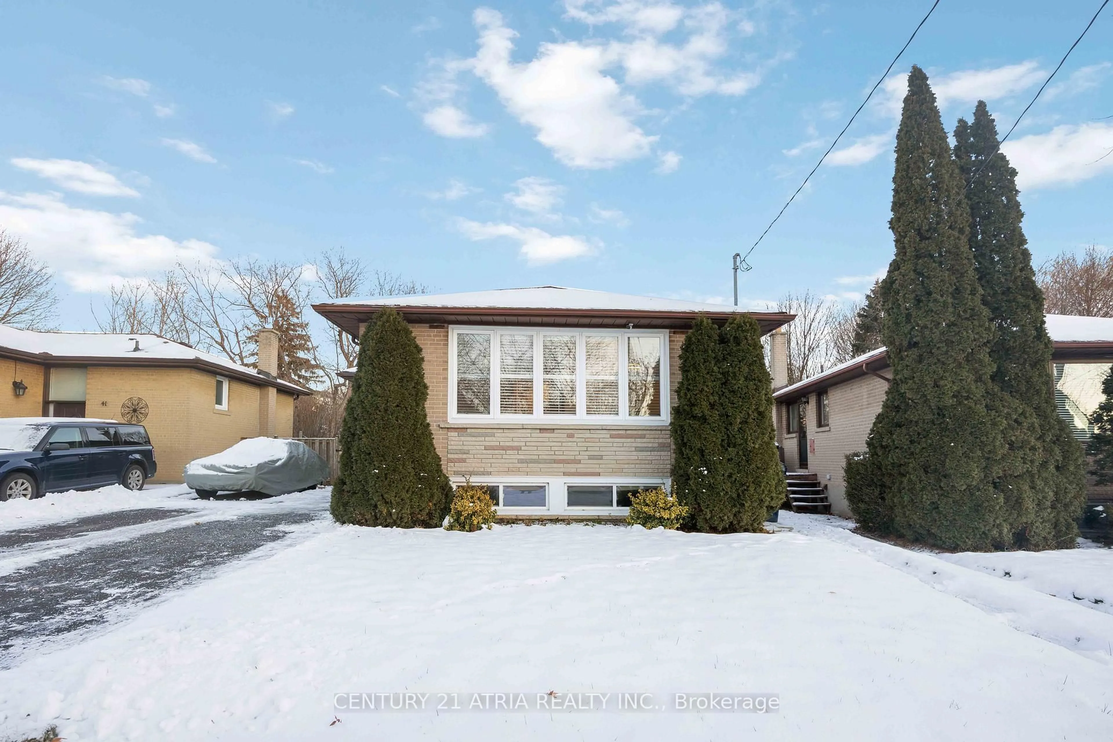 Unknown for 33 Amberdale Dr, Toronto Ontario M1P 4B9