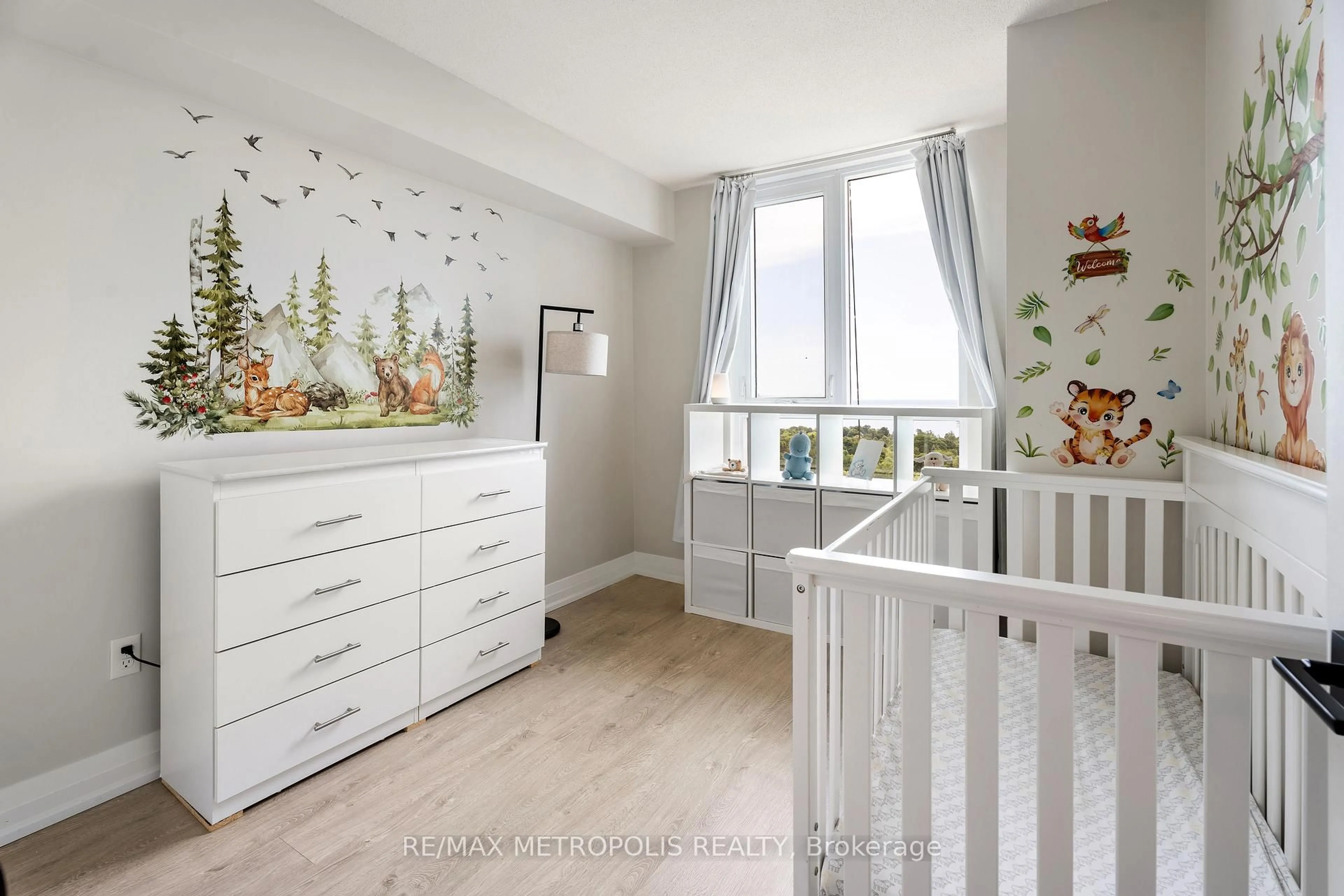 Unknown for 3233 Eglinton Ave #1707, Toronto Ontario M1J 3N6