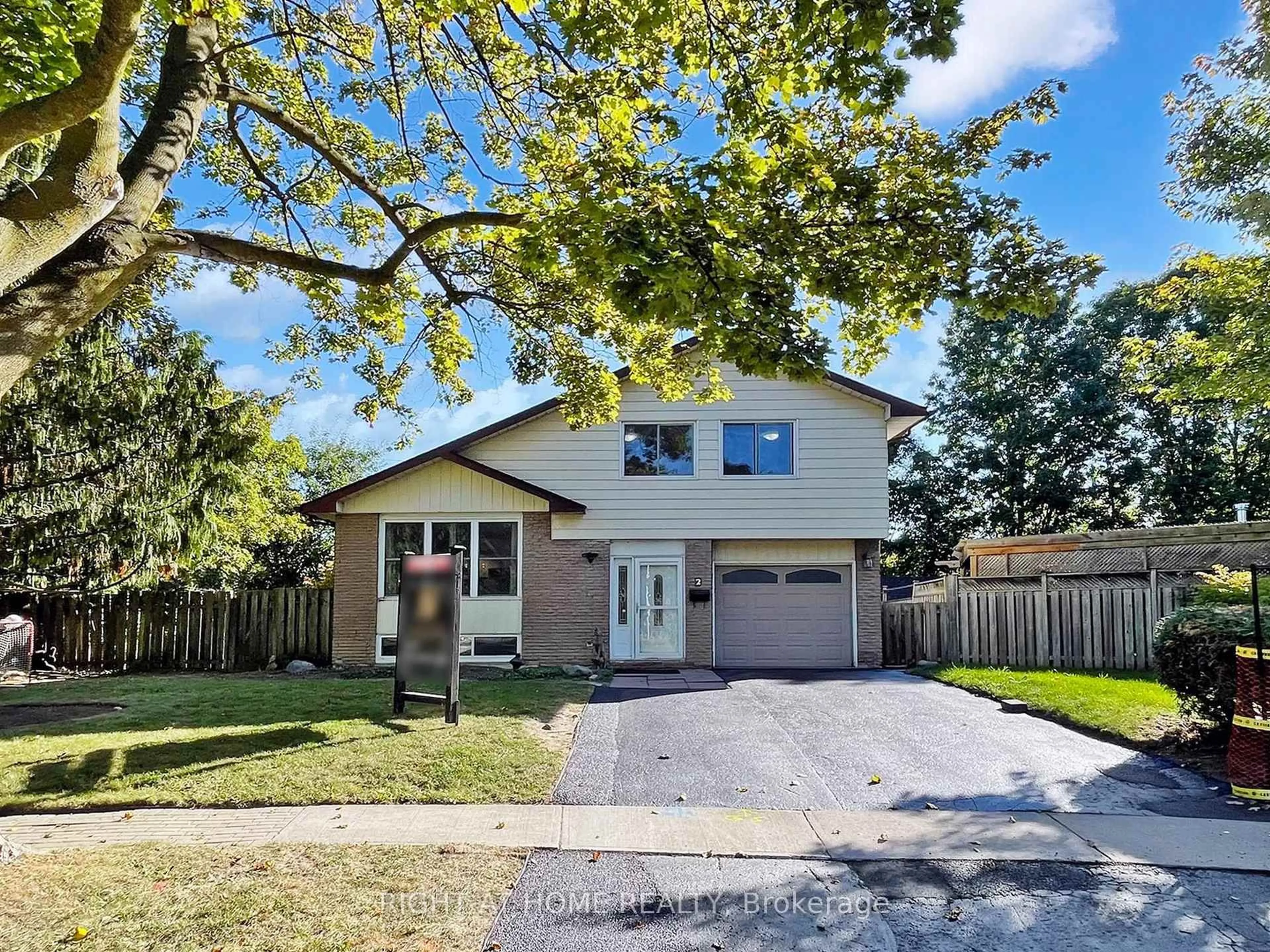 Home with brick exterior material, street for 2 Hetherington Dr, Clarington Ontario L1C 3R1