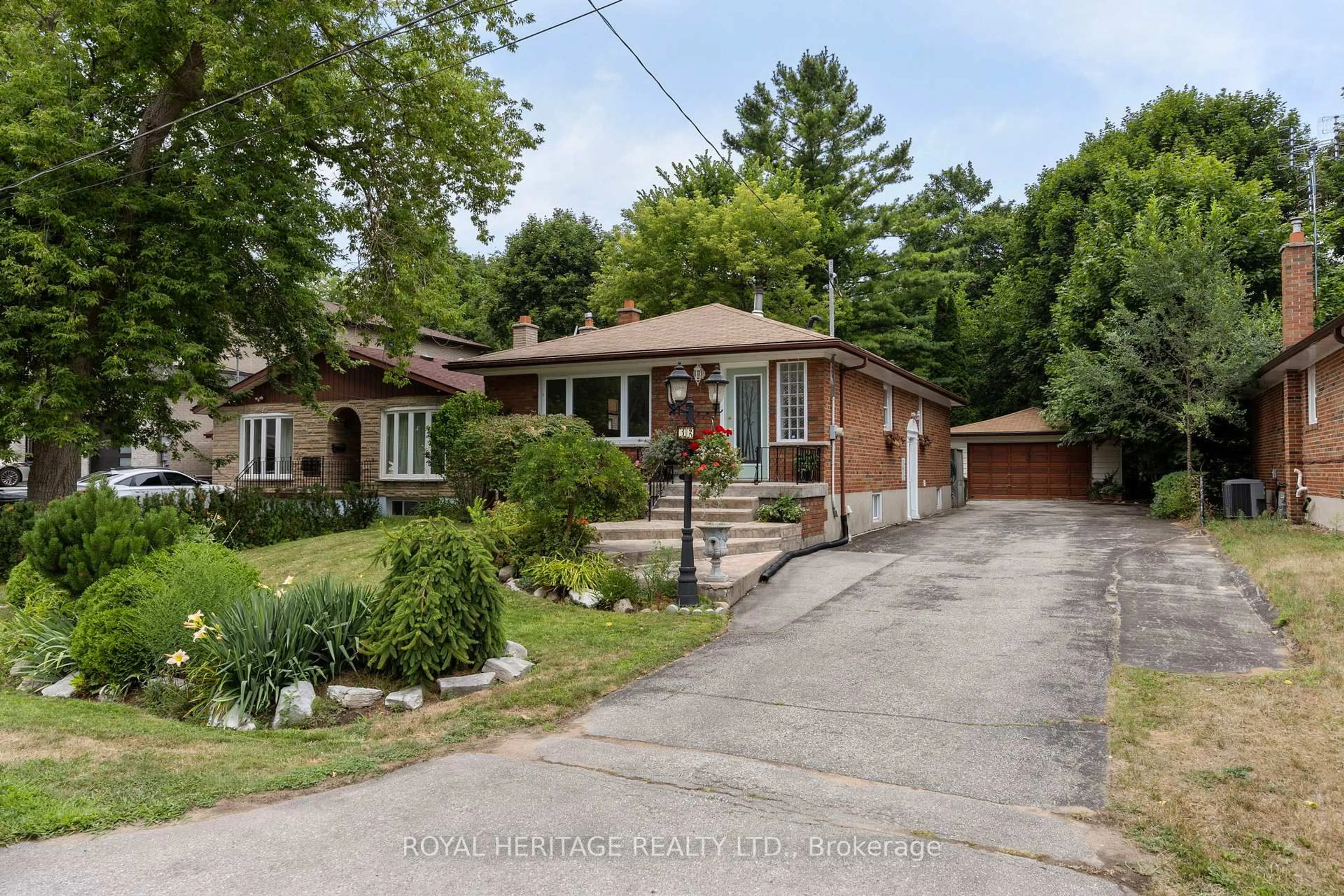 Home with brick exterior material, street for 32 Beath St, Toronto Ontario M1E 3J3