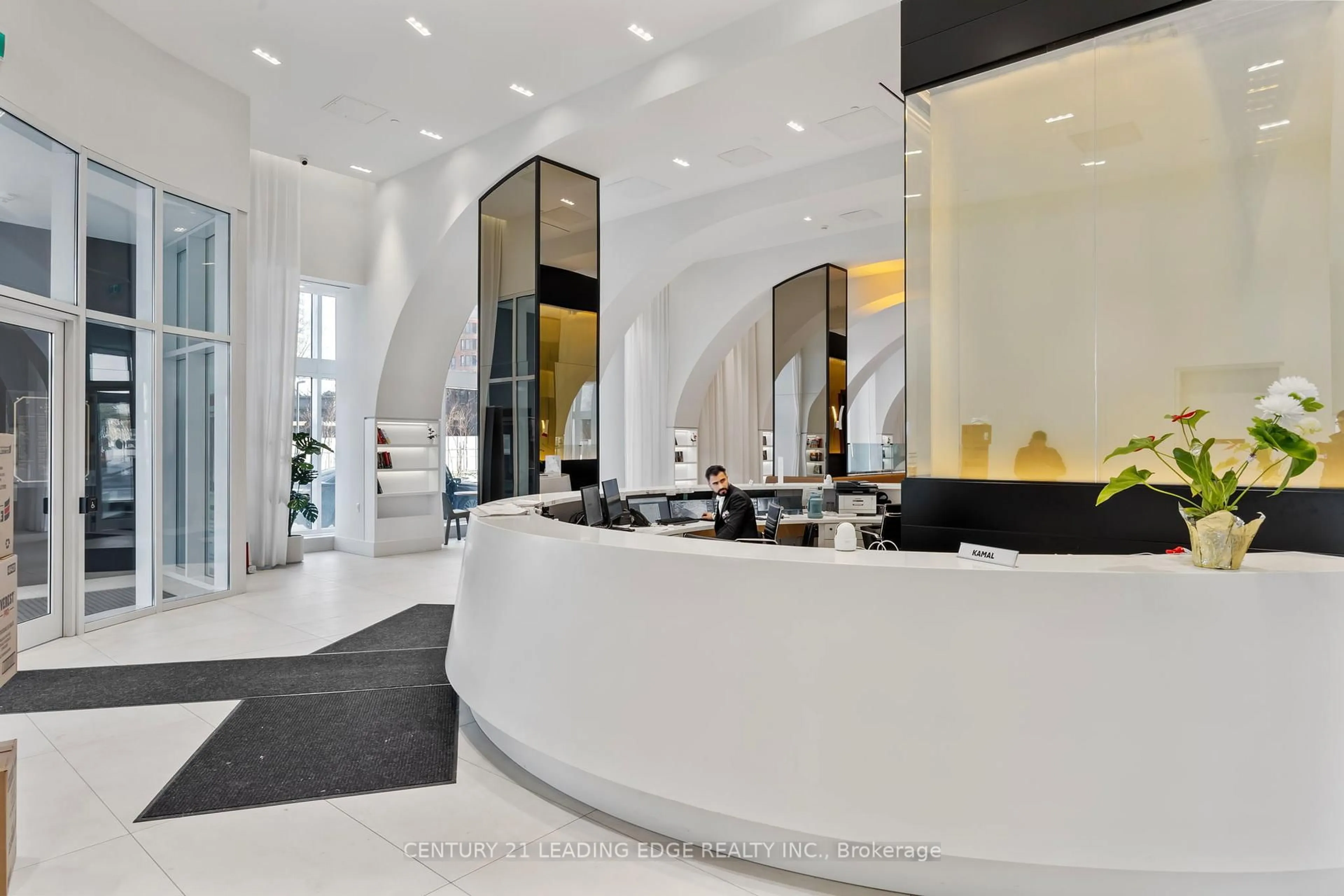 Lobby for 2033 Kennedy Rd #2710, Toronto Ontario M1T 0B9