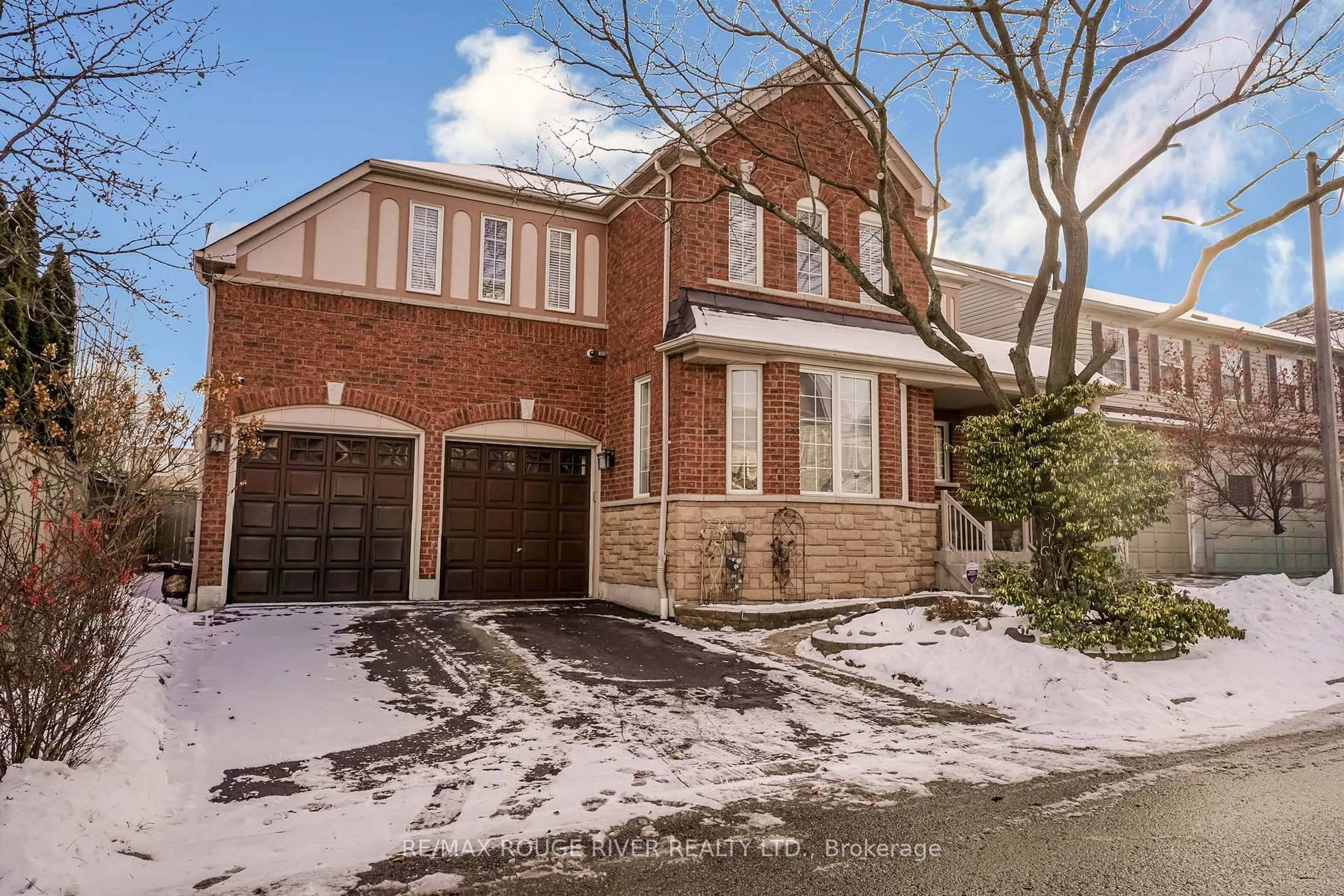 Home with brick exterior material, street for 7 Butterworth Dr, Ajax Ontario L1T 4W8
