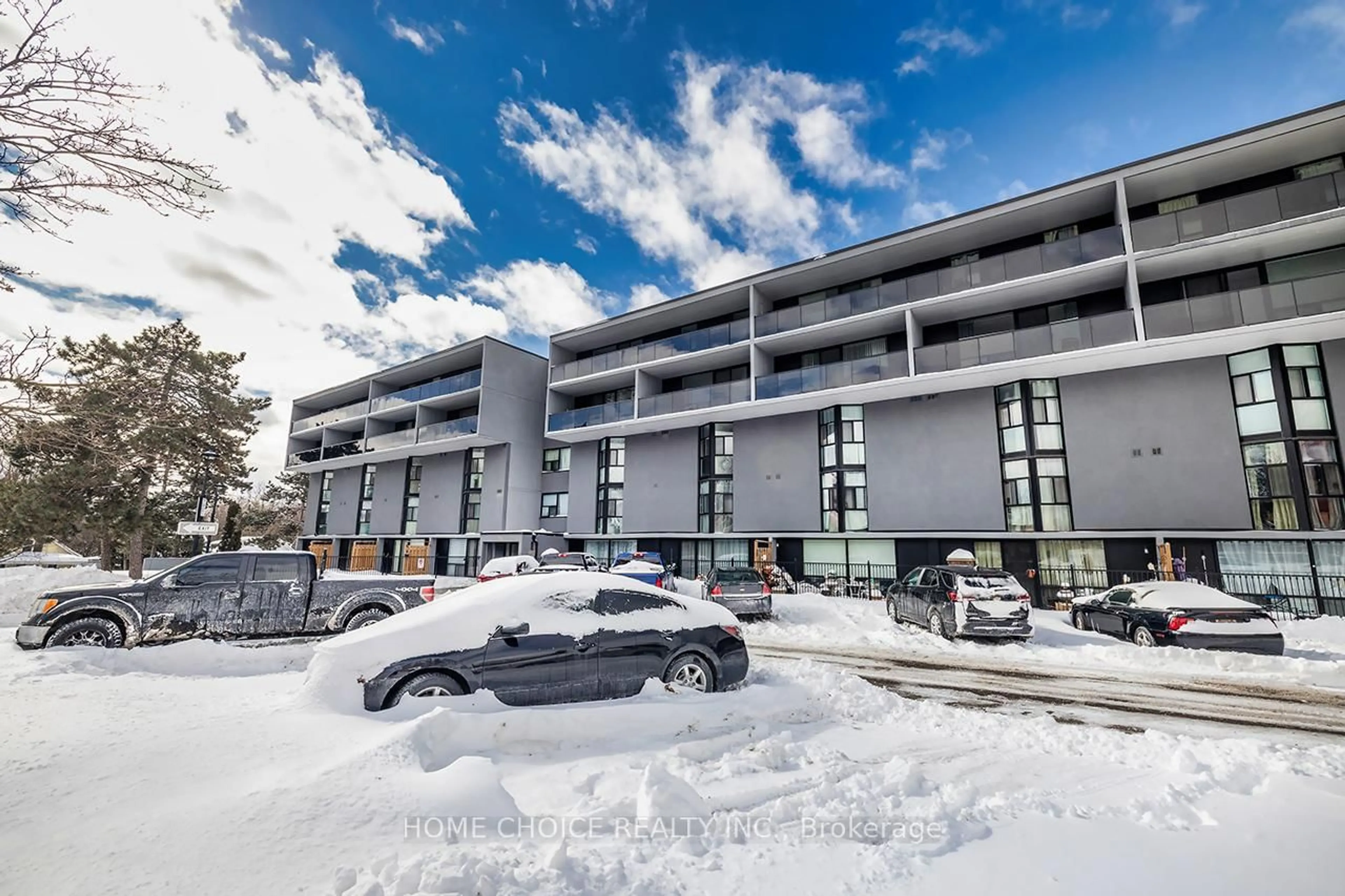 Unknown for 454 Centre St #412, Oshawa Ontario L1H 4C2