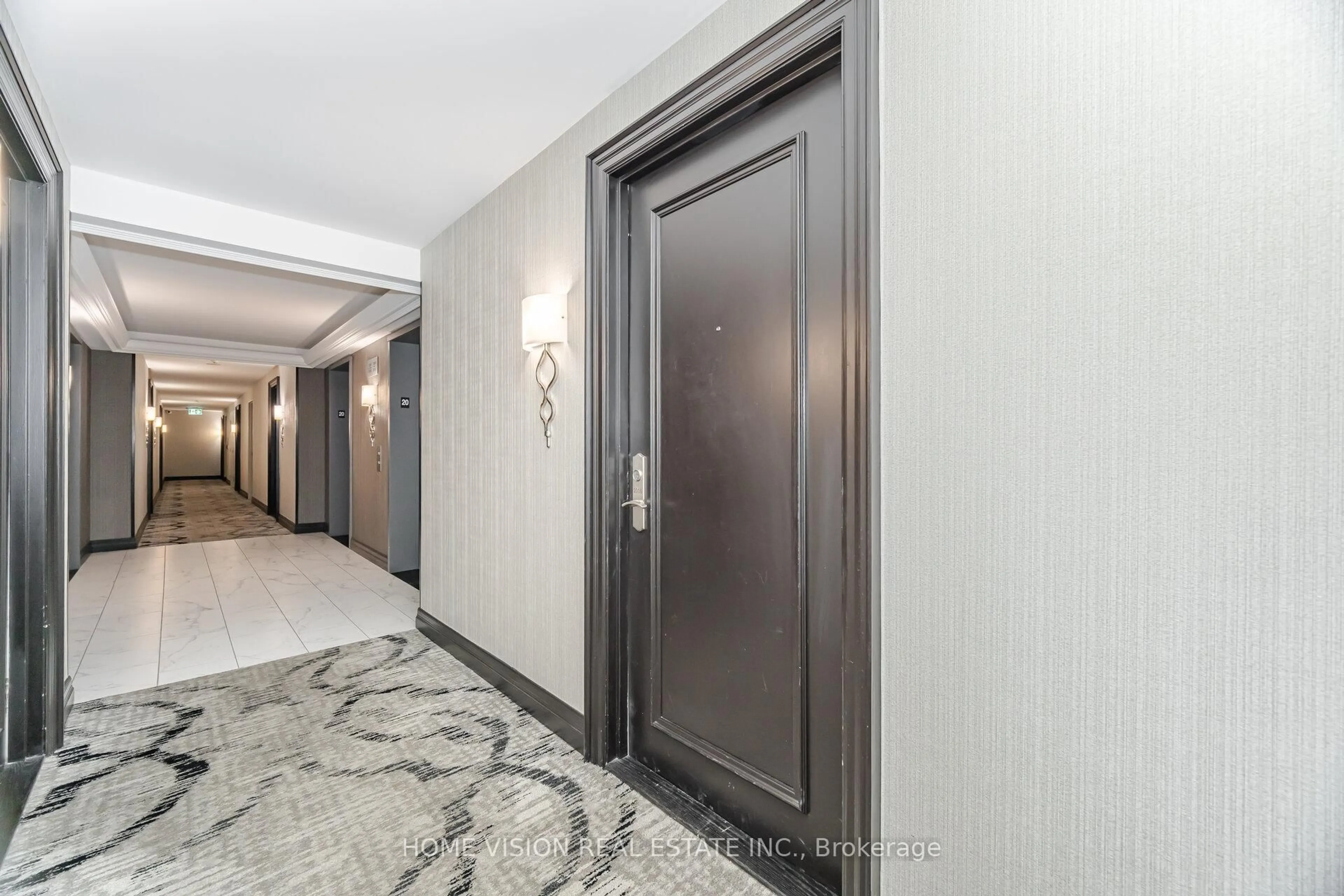 Indoor foyer for 61 Town Centre Crt #2006, Toronto Ontario M1P 5C5