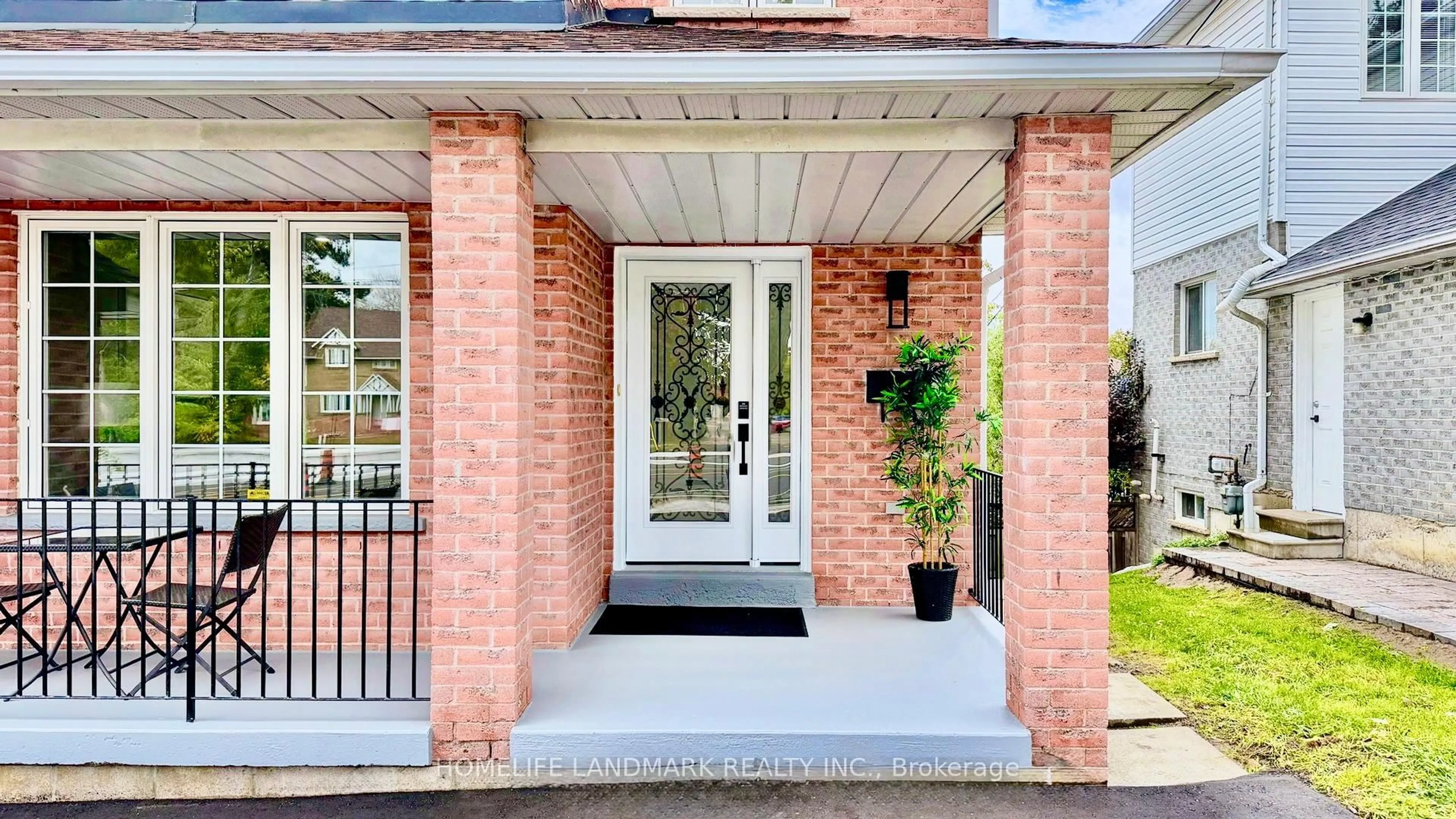 Home with brick exterior material, street for 942 Port Union Rd, Toronto Ontario M1C 2L9