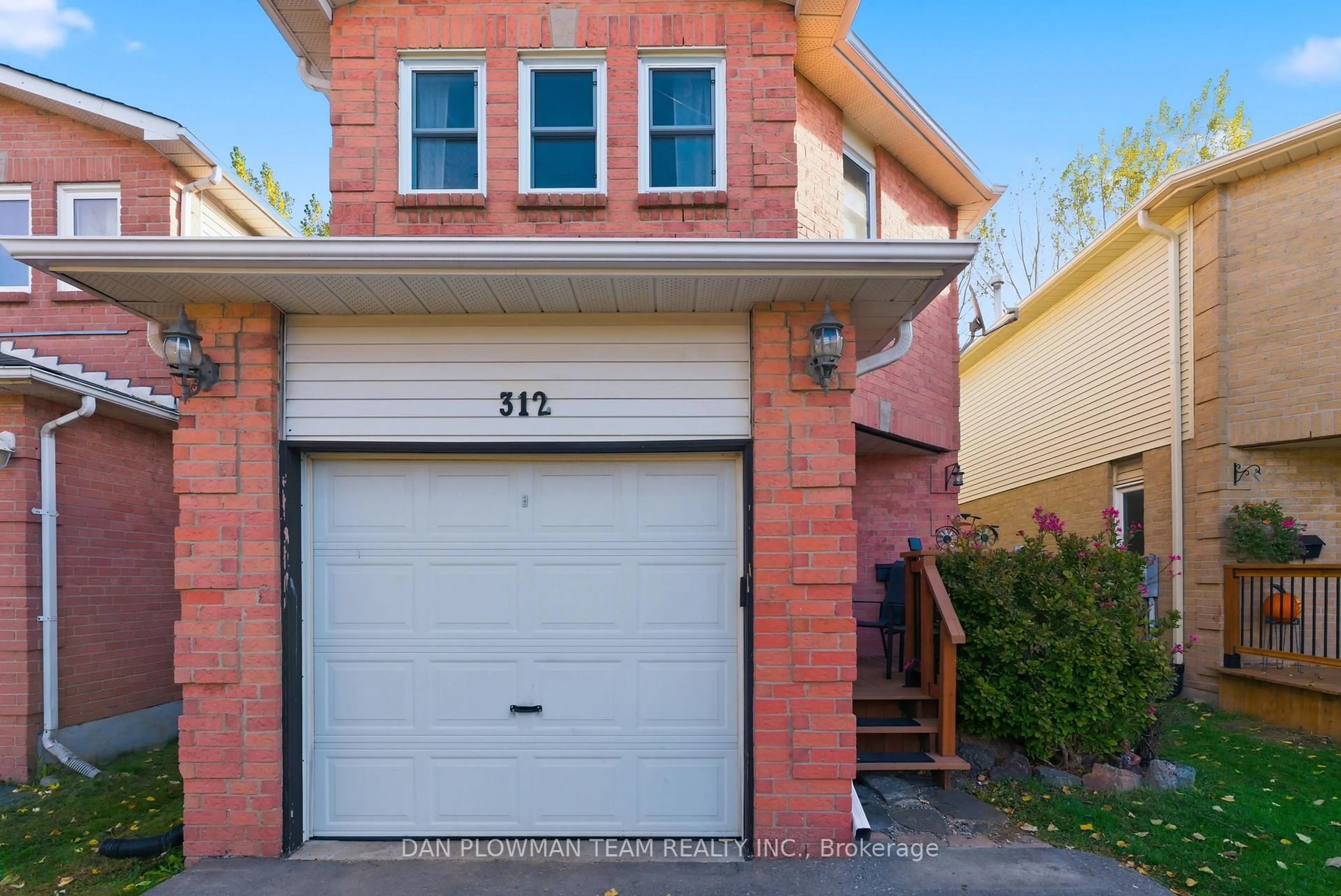 Home with brick exterior material, street for 312 Sheffield Crt, Oshawa Ontario L1J 8J3