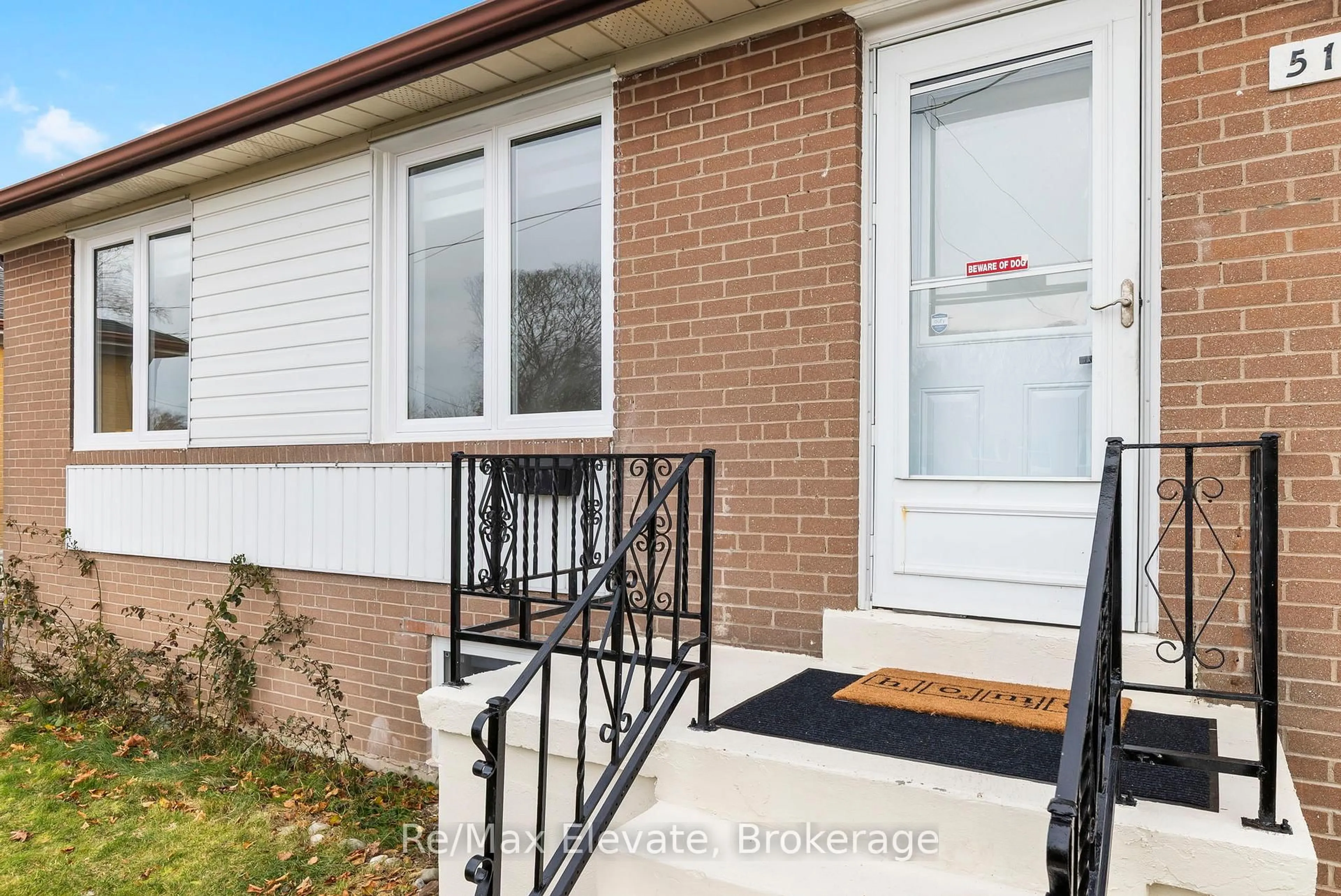 Unknown for 513 Monteith Ave, Oshawa Ontario L1J 1E1
