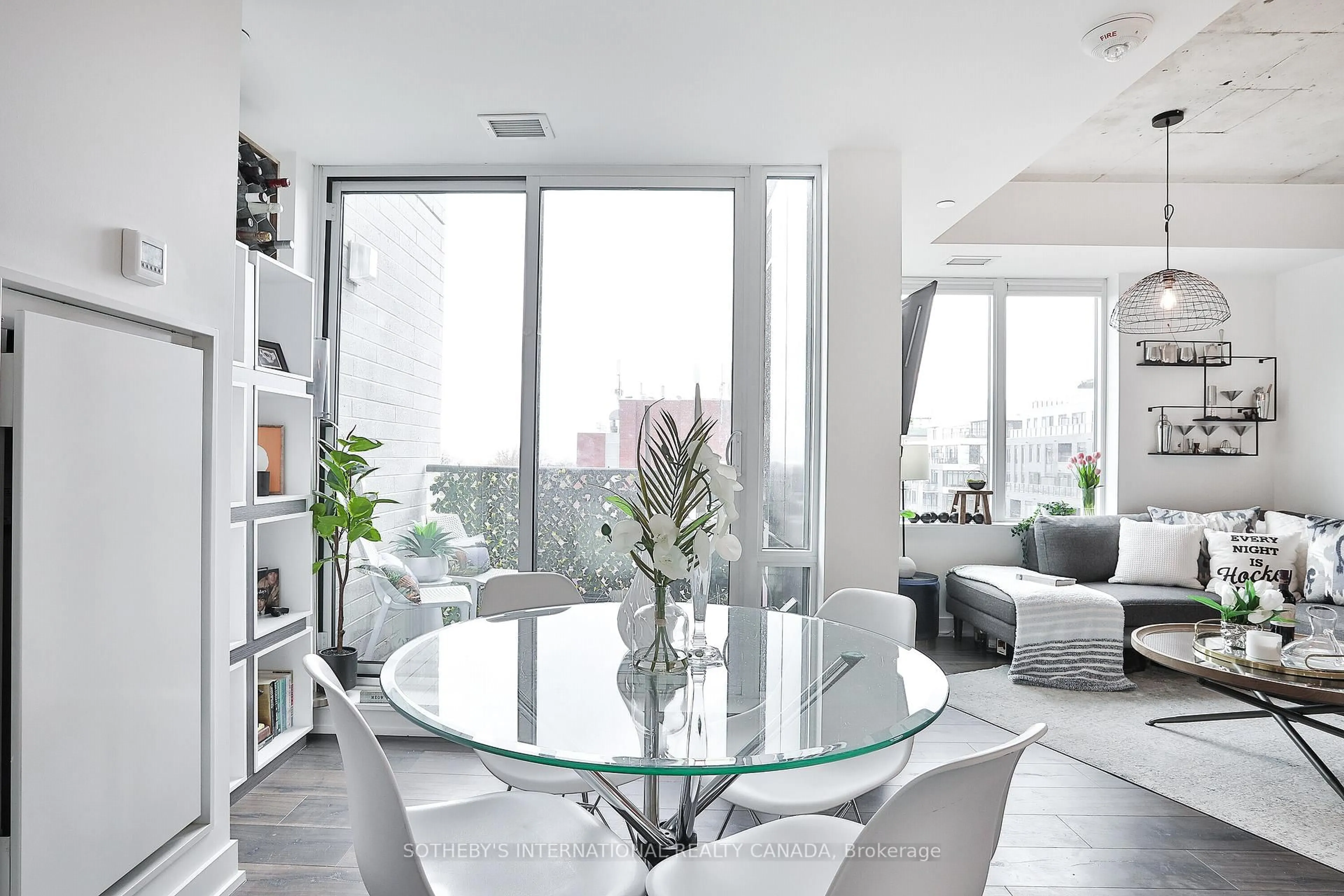 Living room with furniture, unknown for 665 Kingston Rd #503, Toronto Ontario M4E 0B6