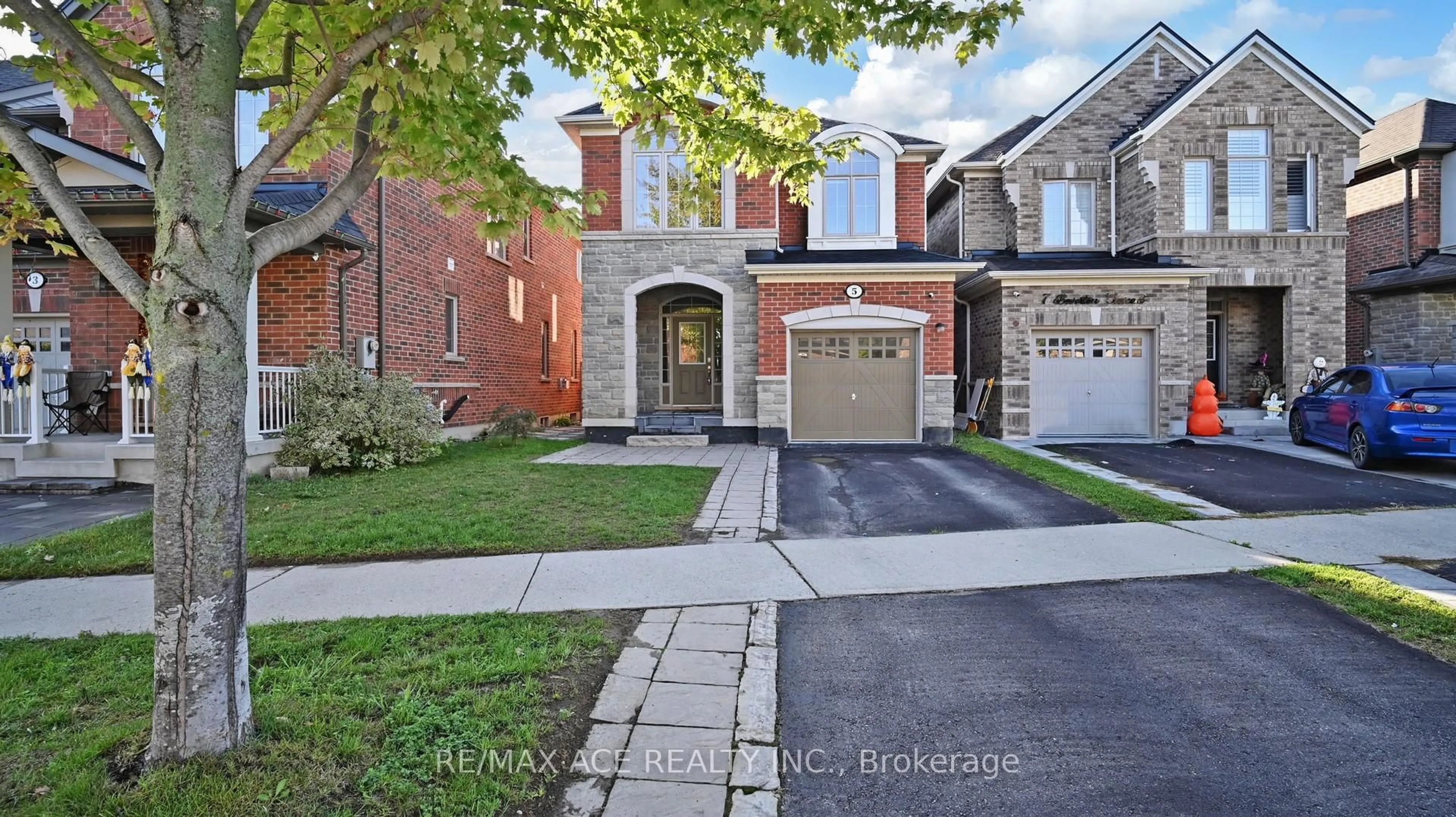 Home with brick exterior material, street for 5 Beverton Cres, Ajax Ontario L1T 0L8