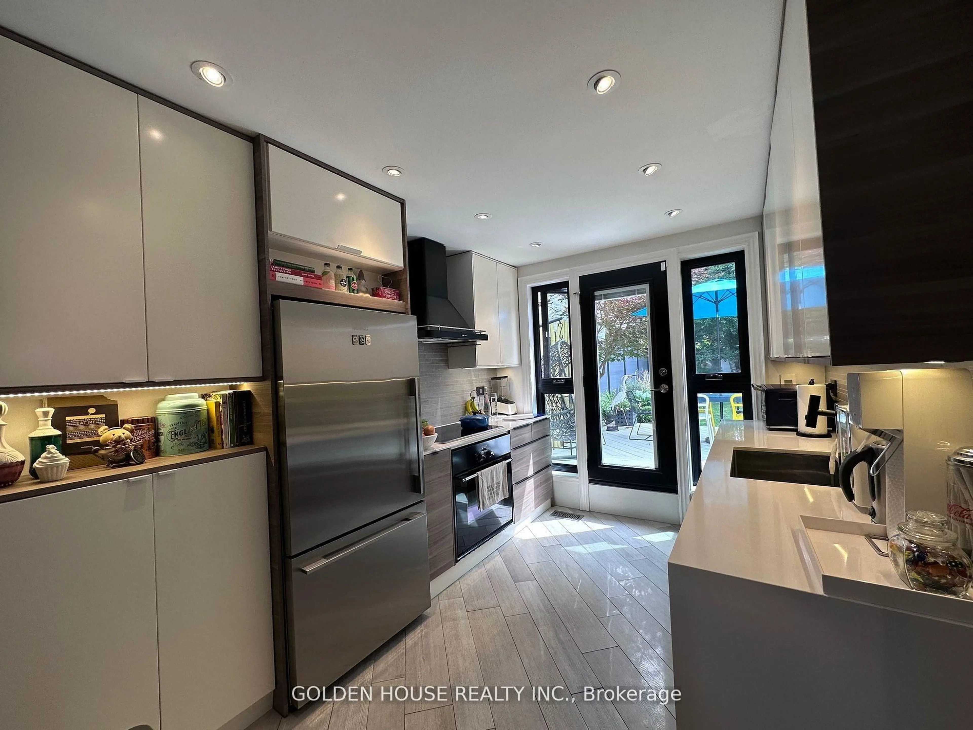 Contemporary kitchen, ceramic/tile floor for 21 Thatcher Ave, Toronto Ontario M1M 2M3
