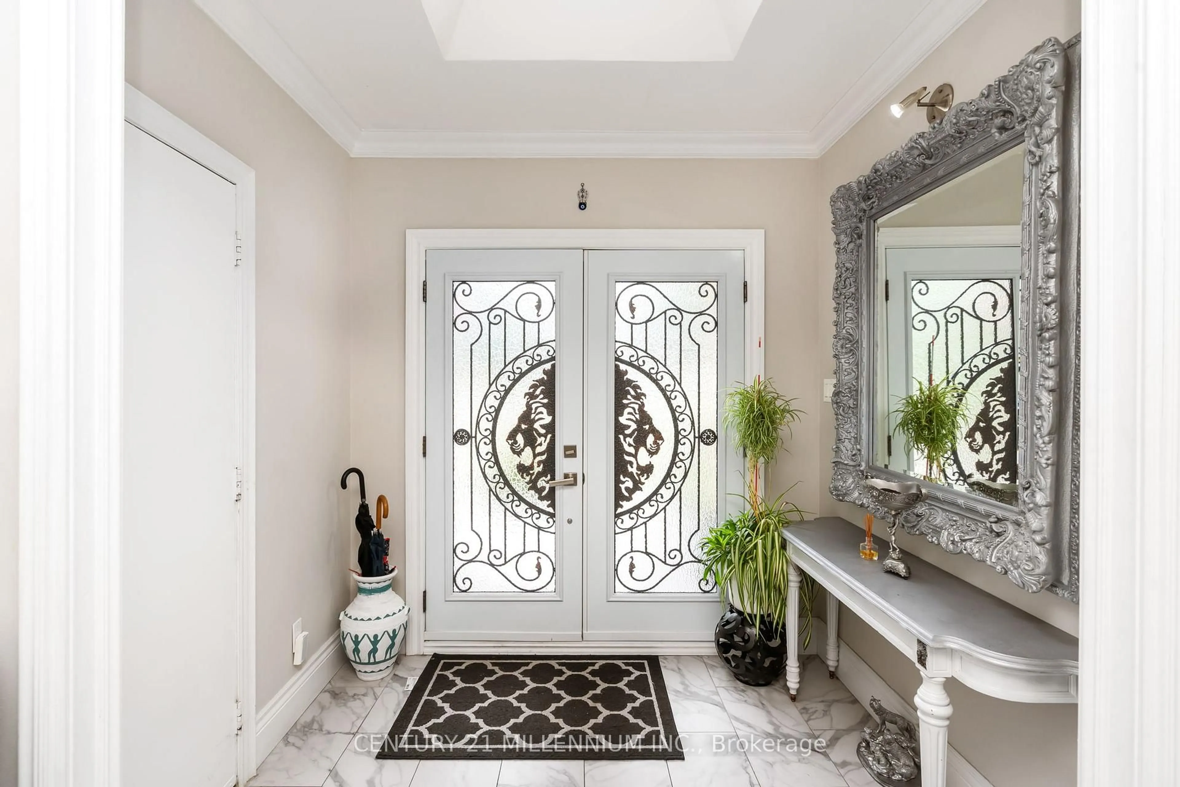 Indoor entryway for 62 Stargell Dr, Whitby Ontario L1N 7X5