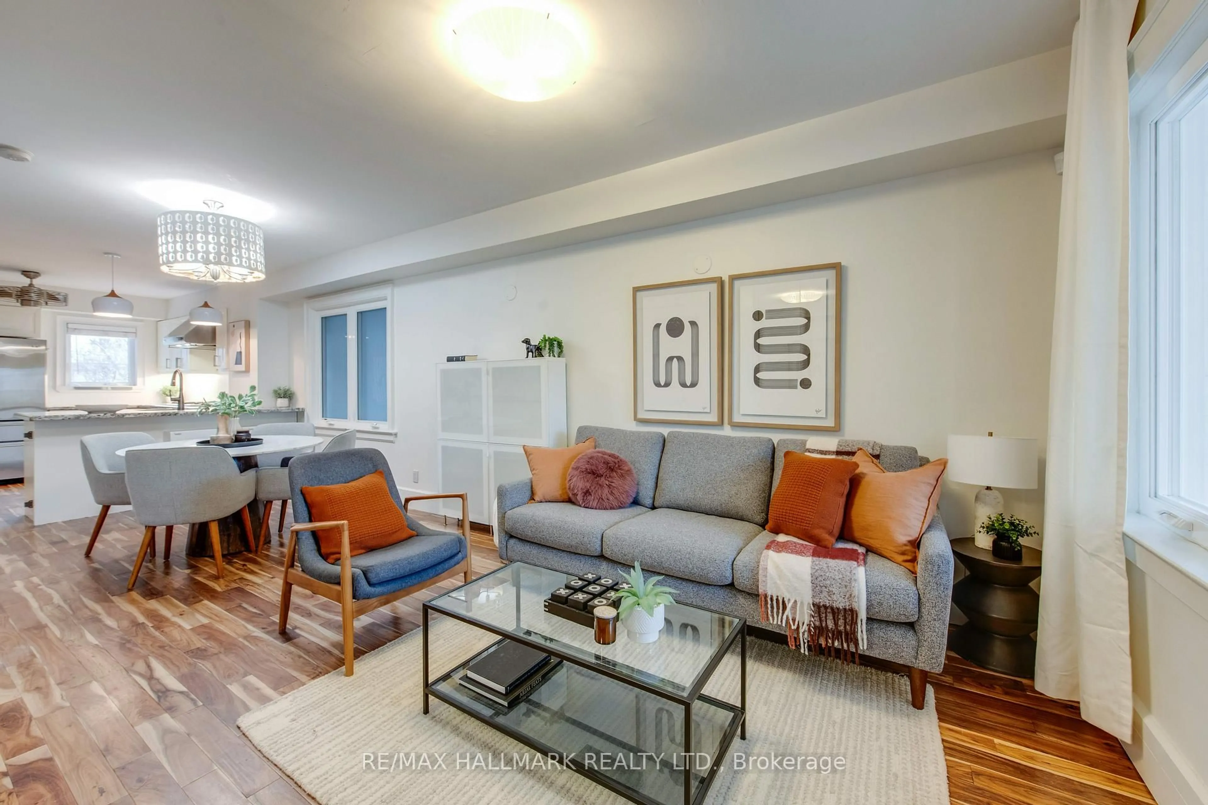 Living room with furniture, unknown for 20 Marigold Ave, Toronto Ontario M4M 3B2