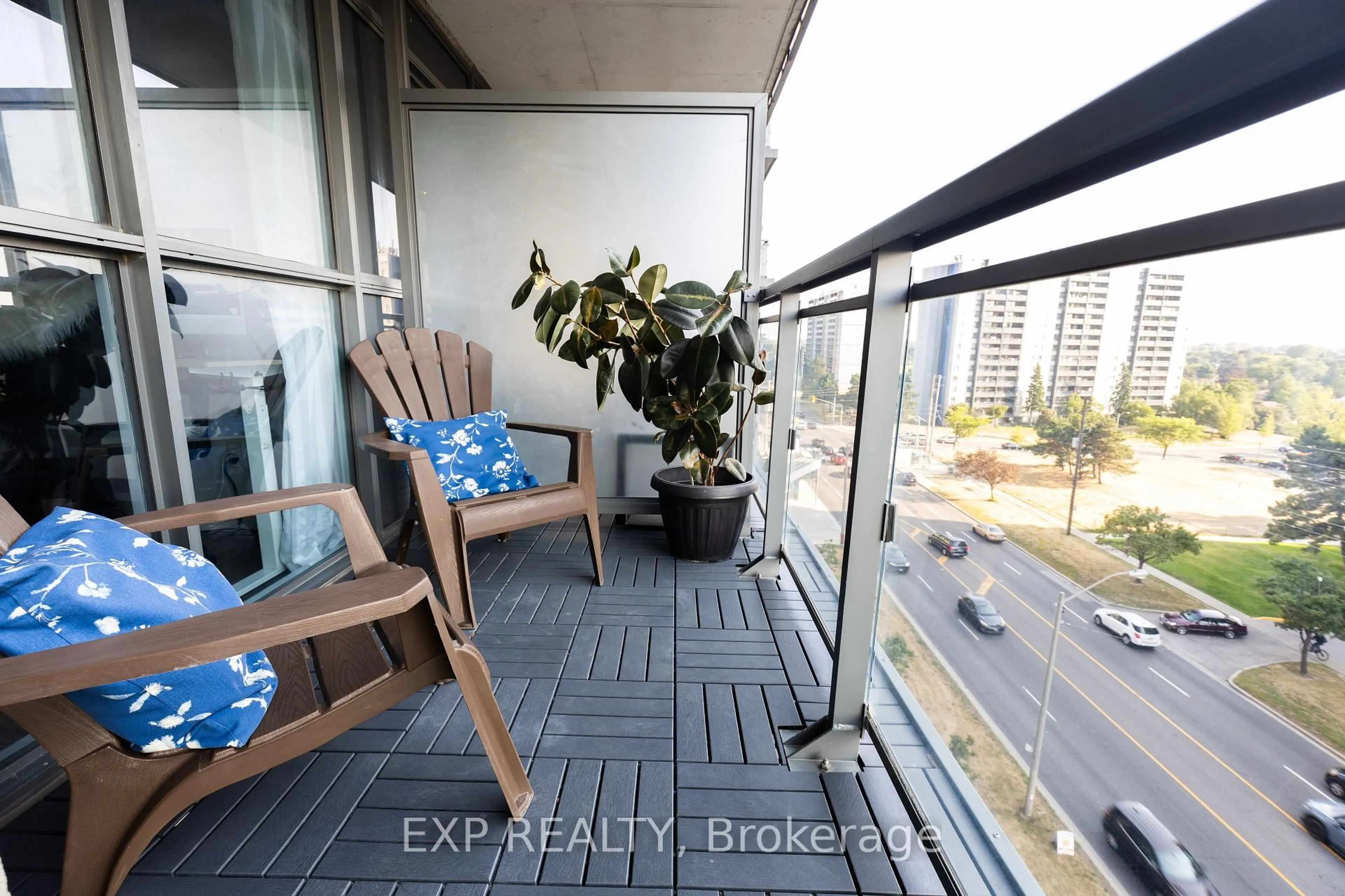 Balcony in the apartment, unknown for 30 Meadowglen Pl #707, Toronto Ontario M1G 0A6