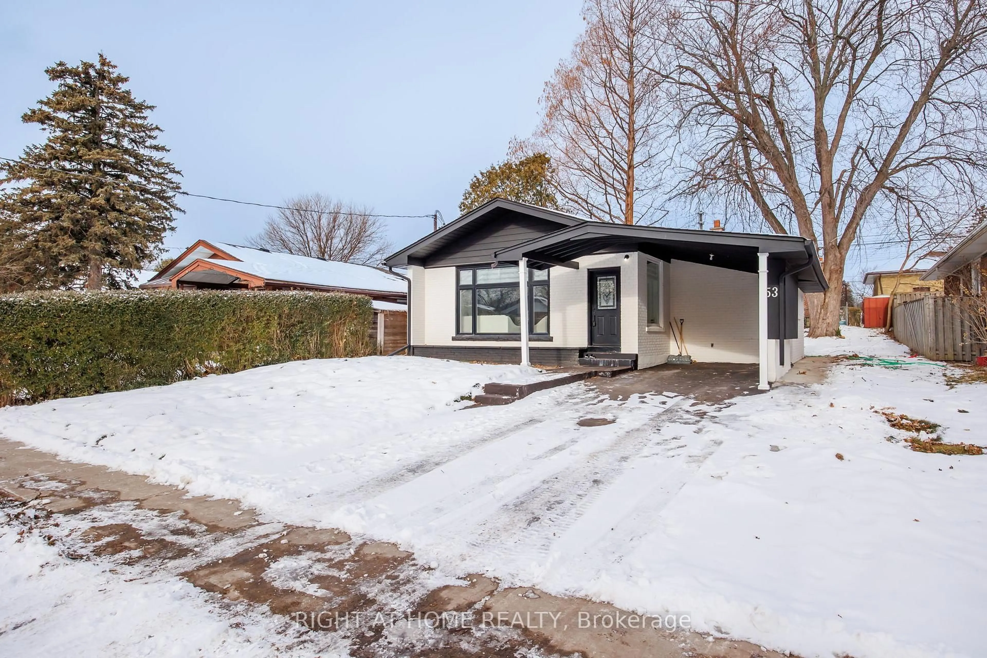 A pic from outside/outdoor area/front of a property/back of a property/a pic from drone, street for 53 Gaiety Dr, Toronto Ontario M1H 1B9