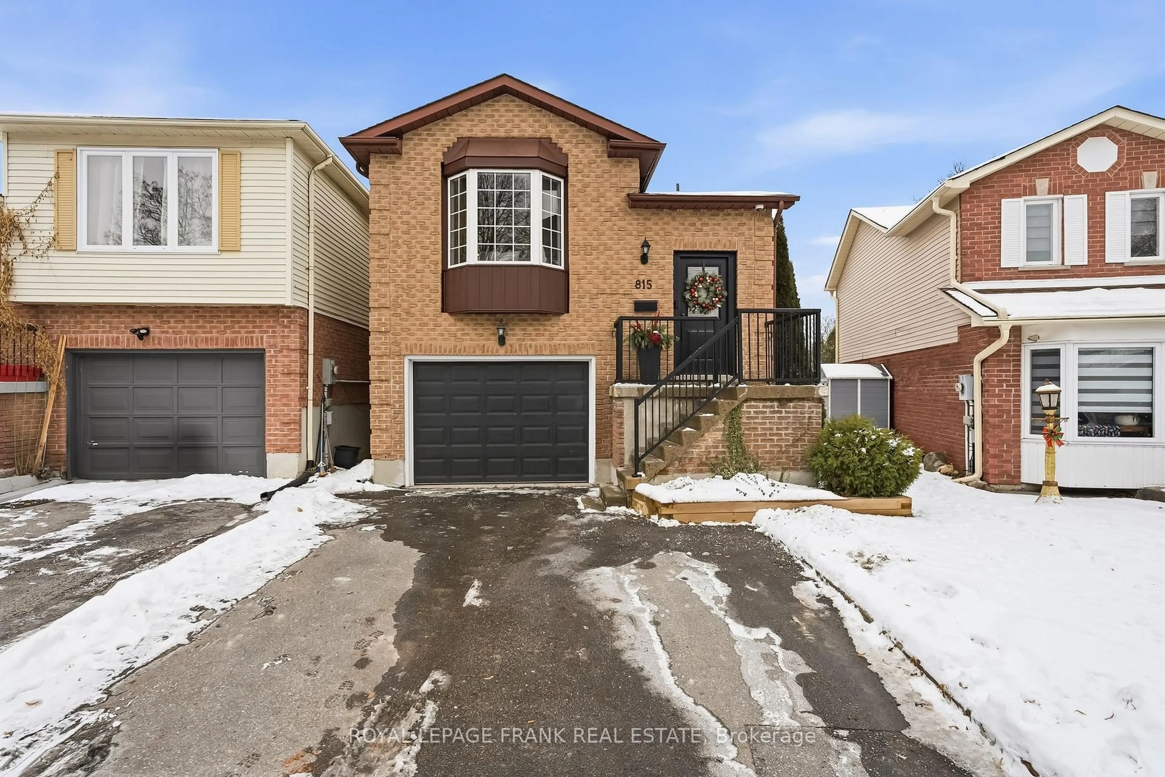Home with brick exterior material, street for 815 Attersley Dr, Oshawa Ontario L1K 1T4