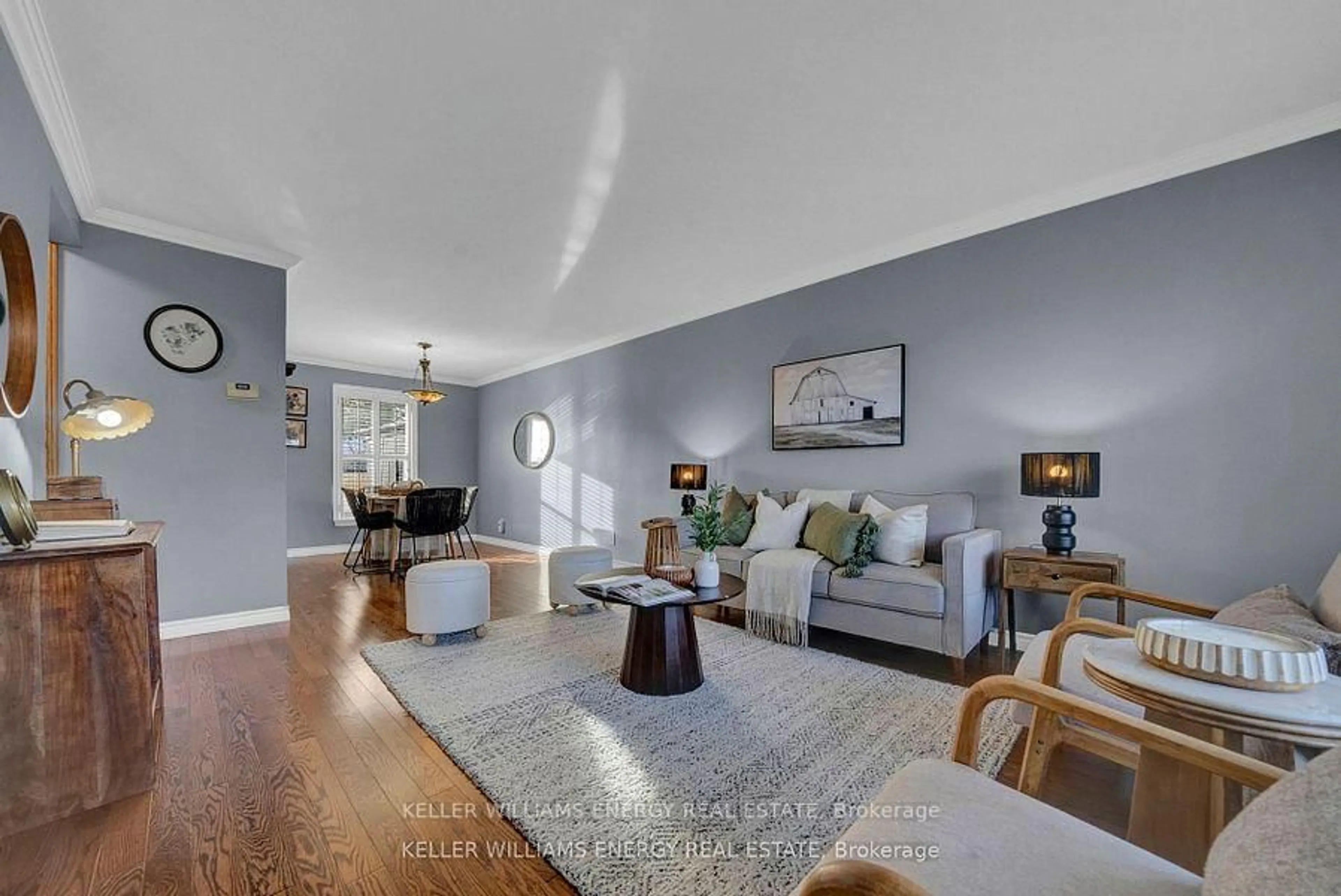 Living room with furniture, unknown for 572 Rosmere St, Oshawa Ontario L1J 5H7