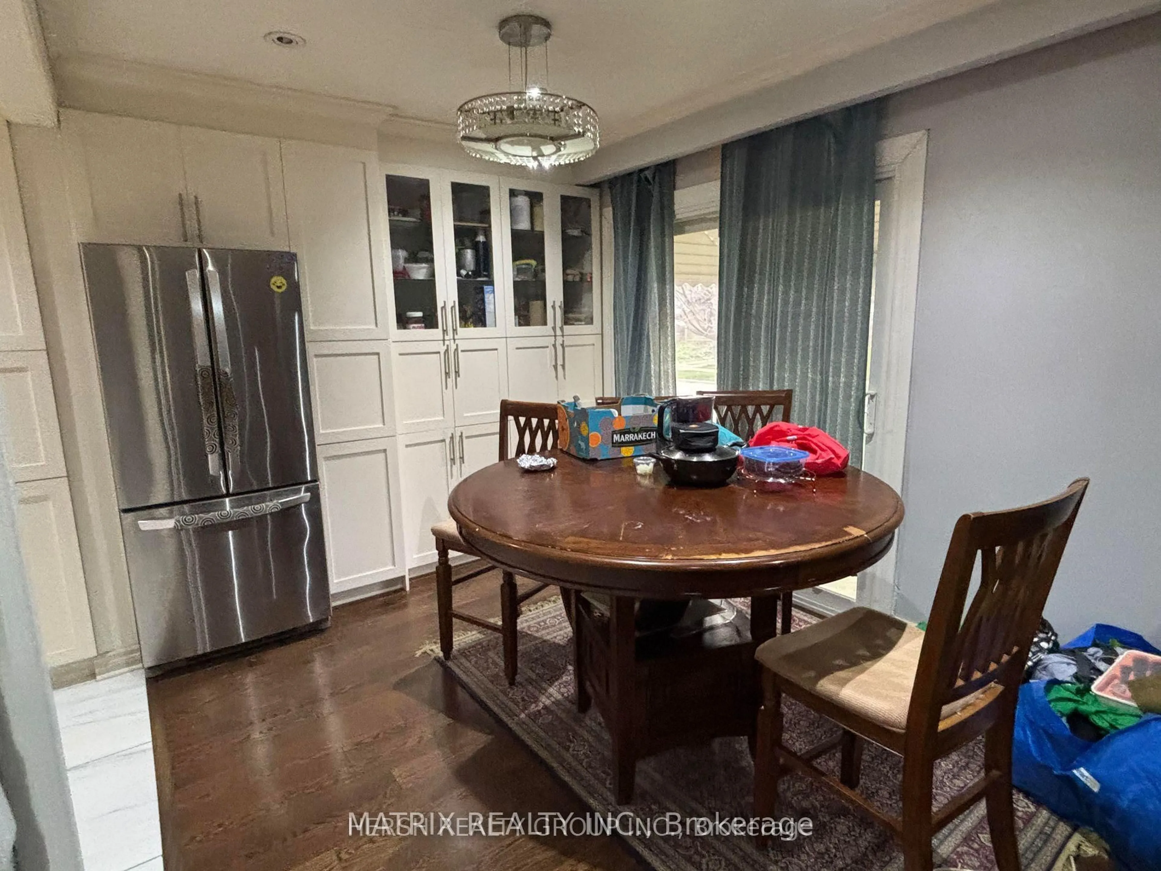 Dining room, wood/laminate floor for 36 Gaiety Dr, Toronto Ontario M1H 1C1