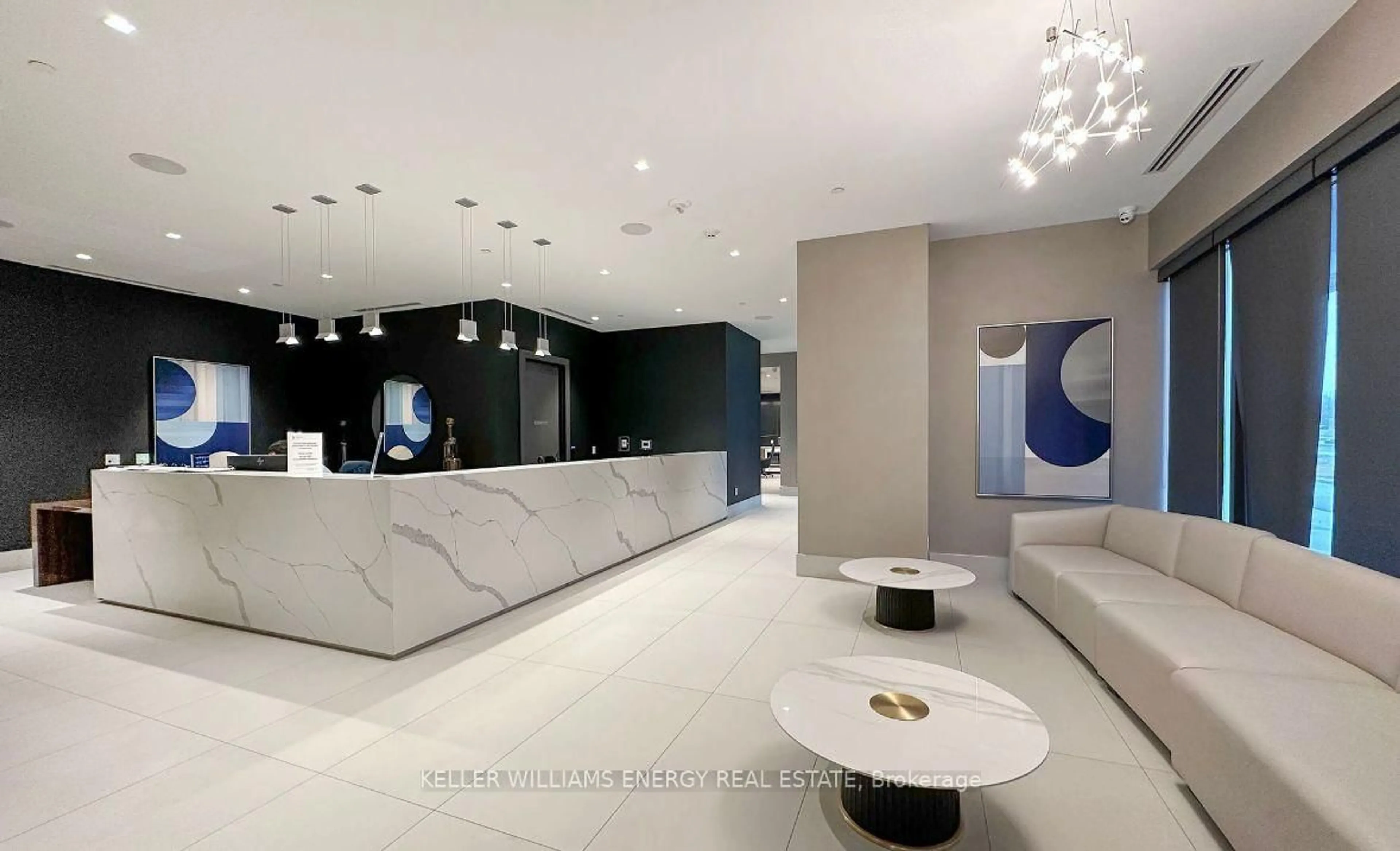 Lobby for 2550 Simcoe St #2421, Oshawa Ontario L1L 0R5