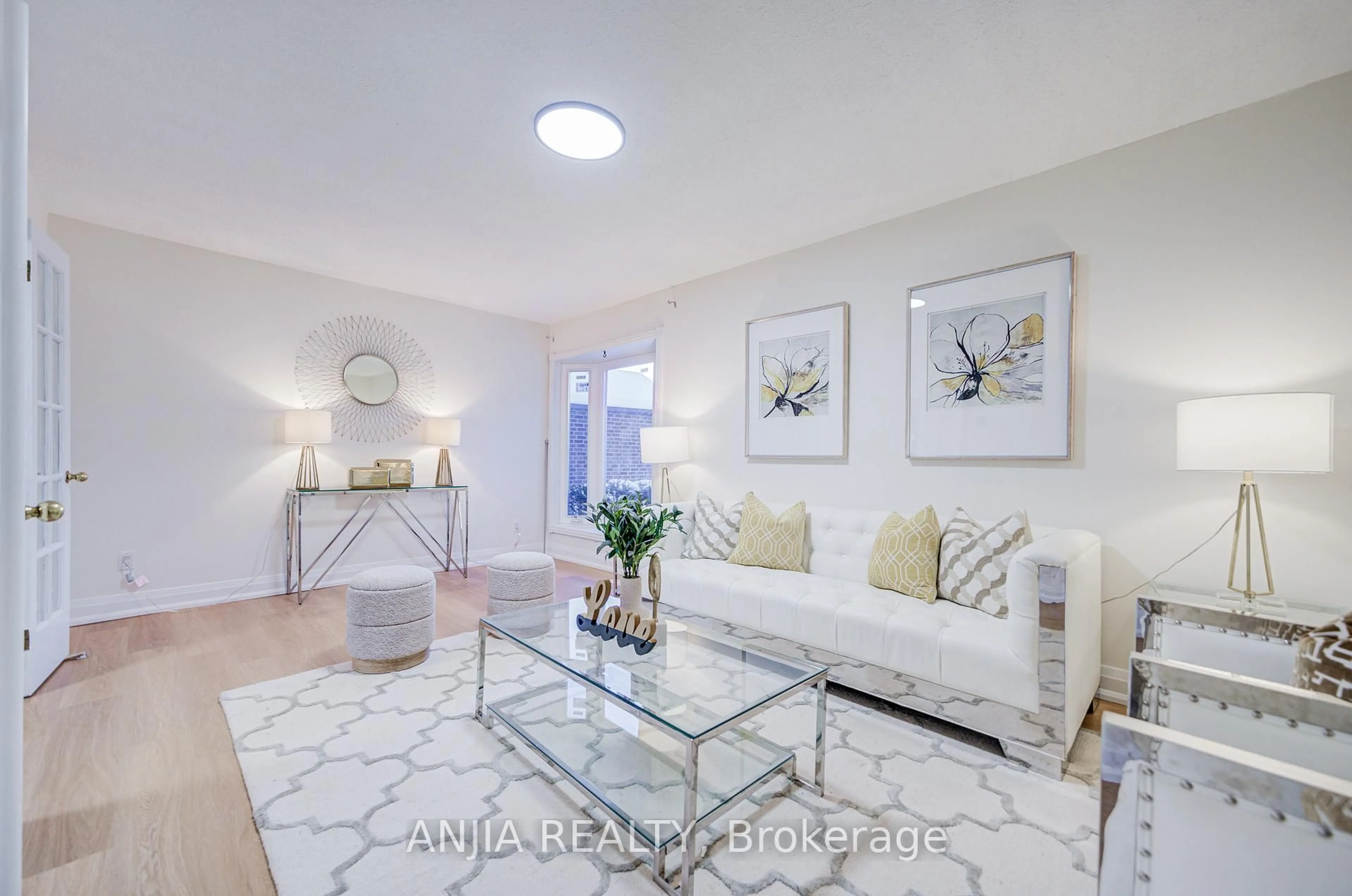 Living room with furniture, unknown for 8 Barnwell Dr, Toronto Ontario M1V 1Y8