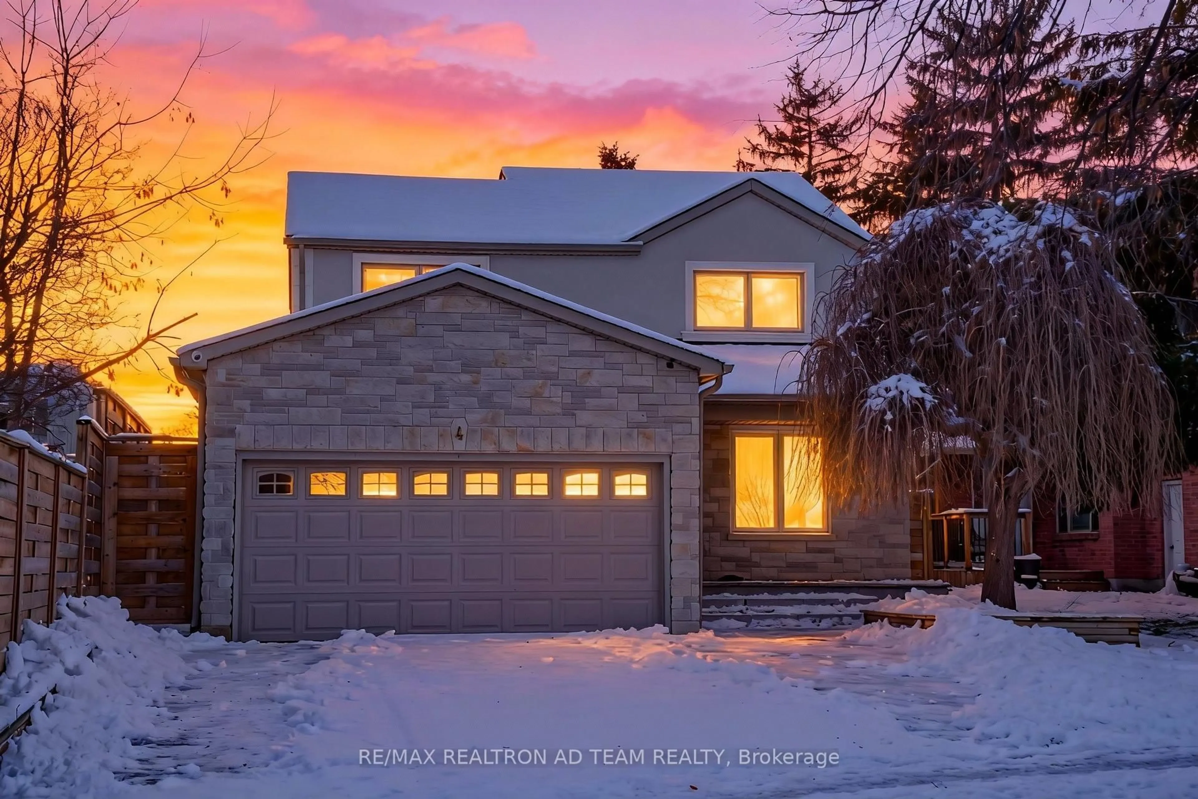 Unknown for 4 Gilmour Dr, Ajax Ontario L1S 5J9