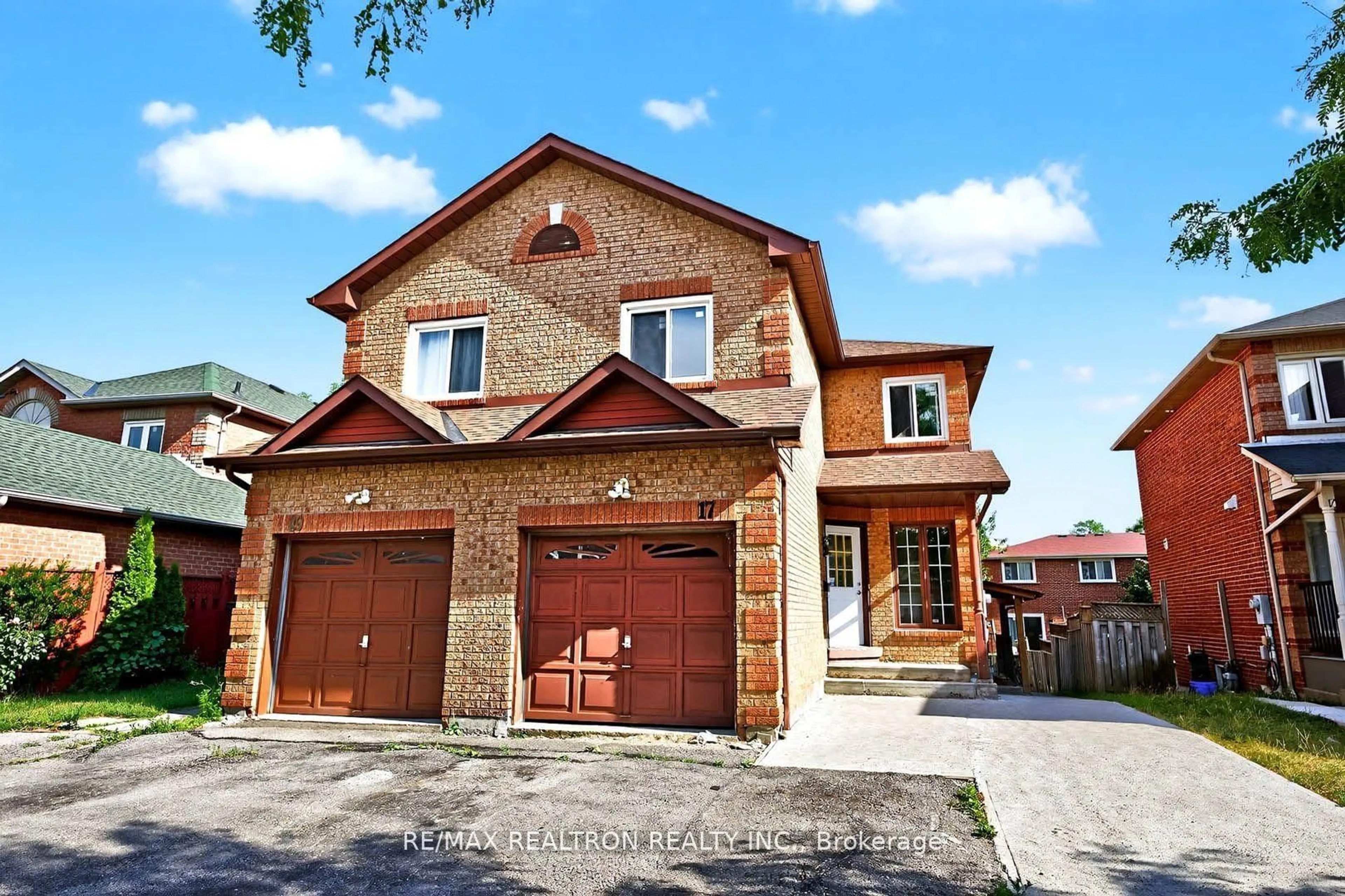 Home with brick exterior material, street for 17 Lenthall Ave, Toronto Ontario M1B 2C7
