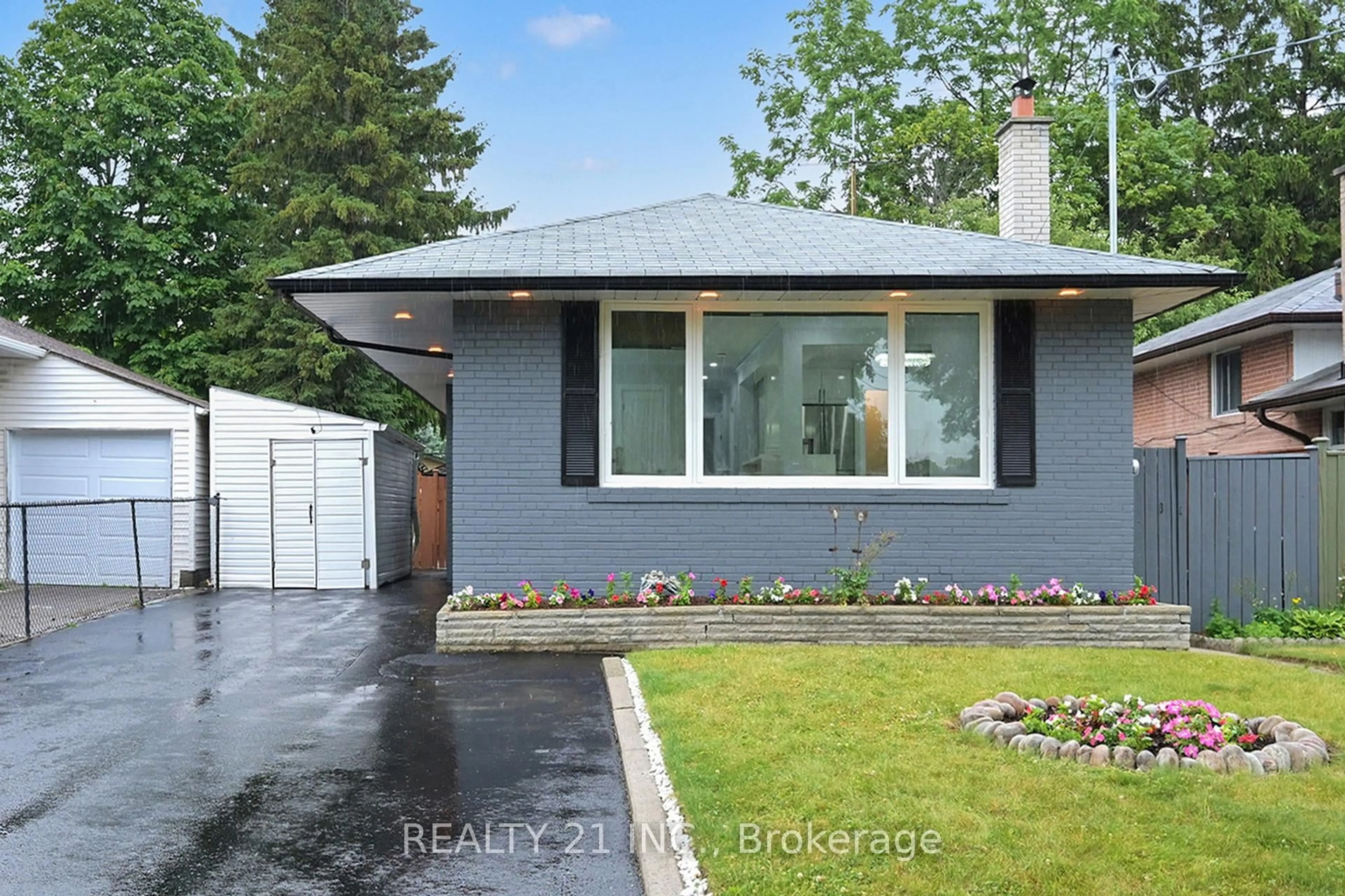 Unknown for 7 Stoney Creek Dr, Toronto Ontario M1E 3L2