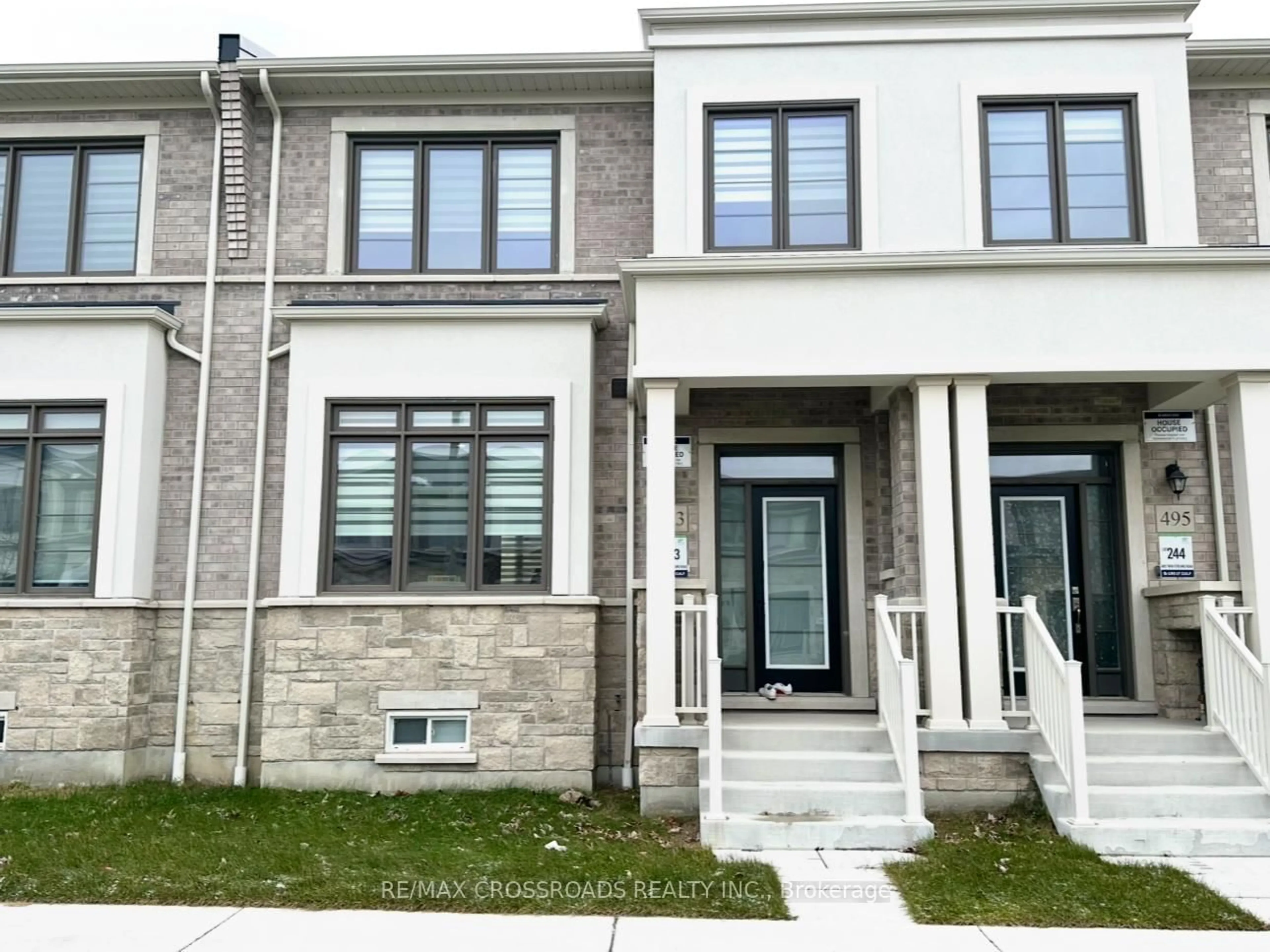 Home with brick exterior material, street for 493 Twin Streams Rd, Whitby Ontario L1P 0P6