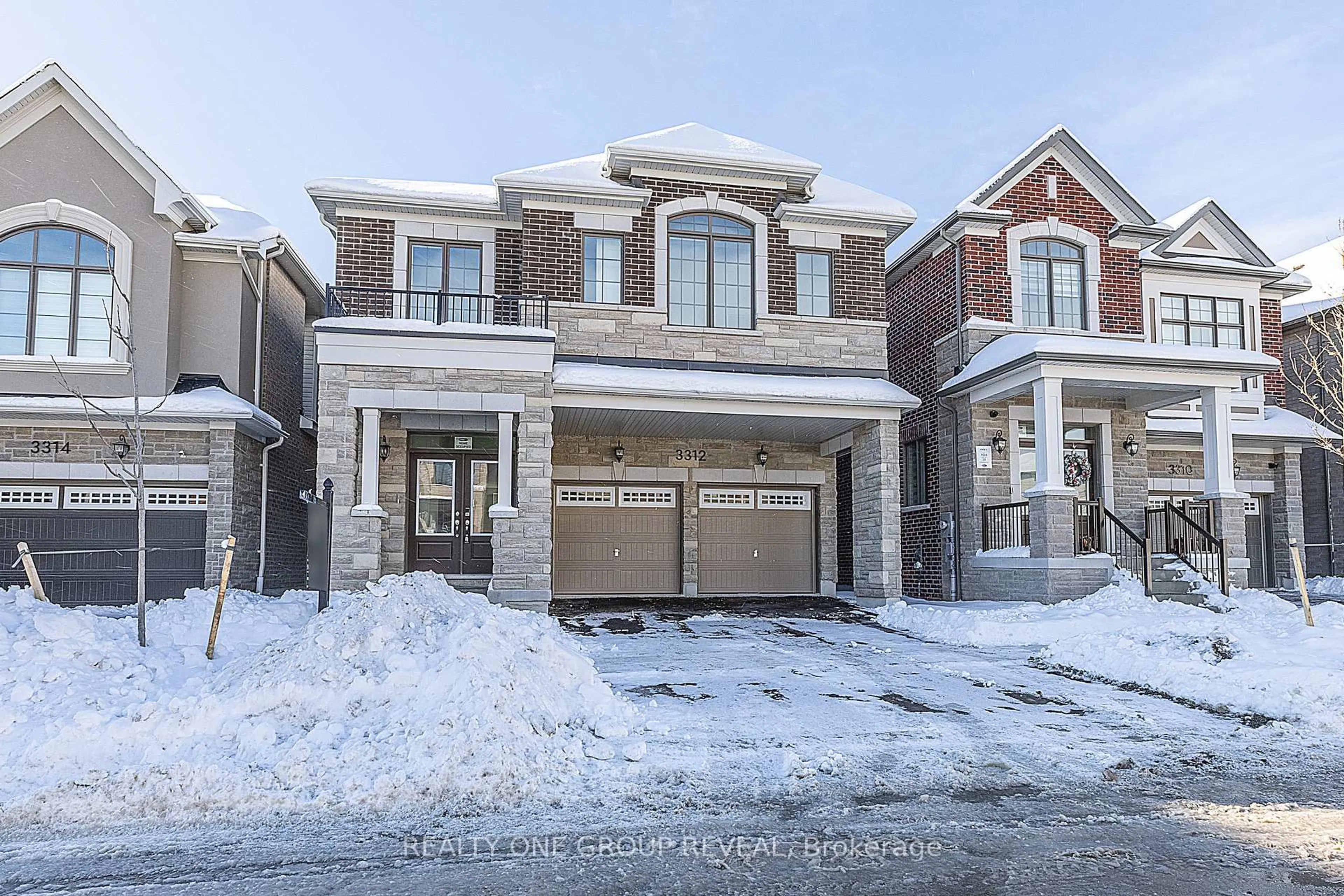 Home with brick exterior material, street for 3312 Marchington Sq, Pickering Ontario L1X 0N1
