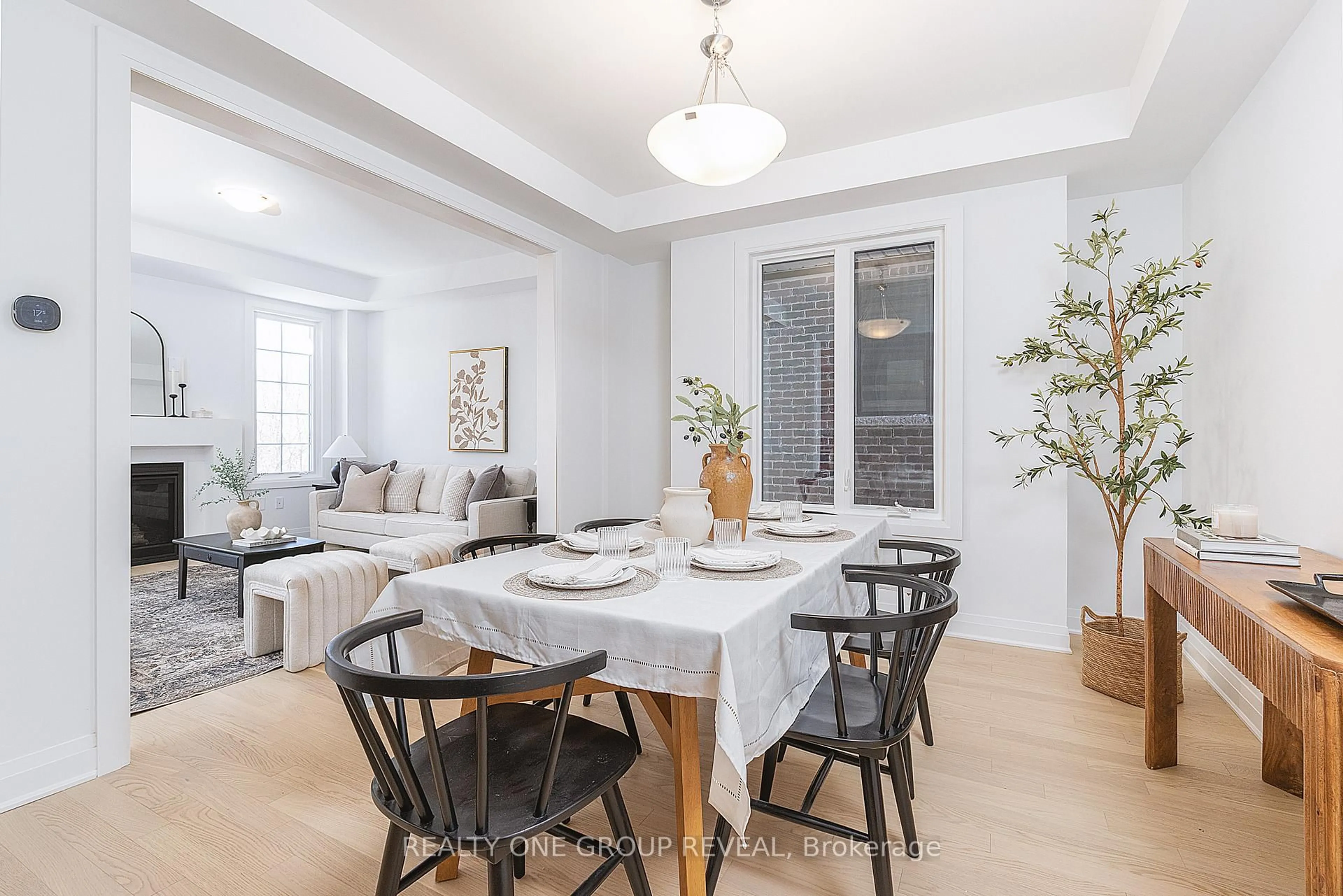 Dining room, unknown for 3312 Marchington Sq, Pickering Ontario L1X 0N1