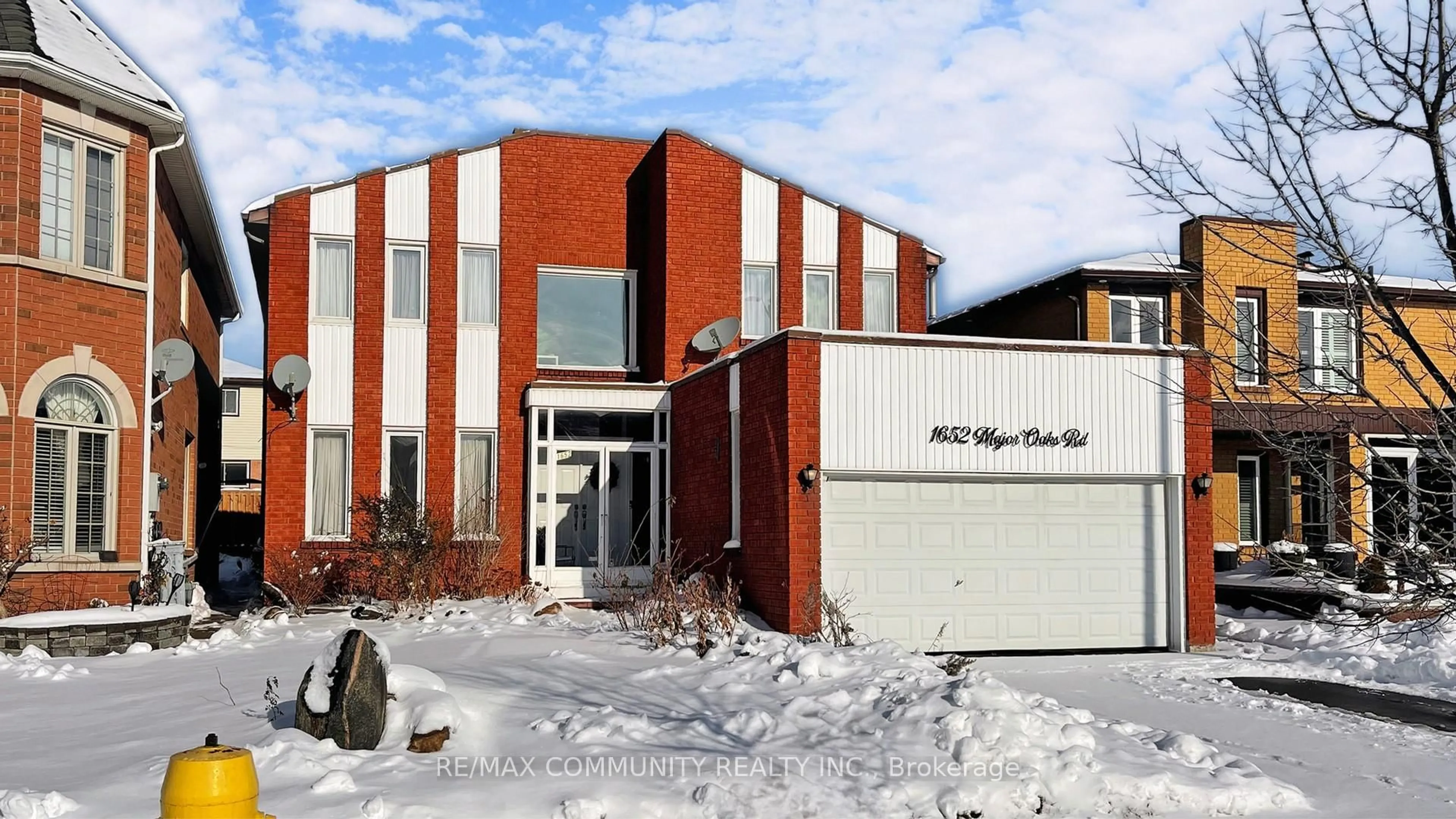 Unknown for 1652 Major Oaks Rd, Pickering Ontario L1X 1Y9