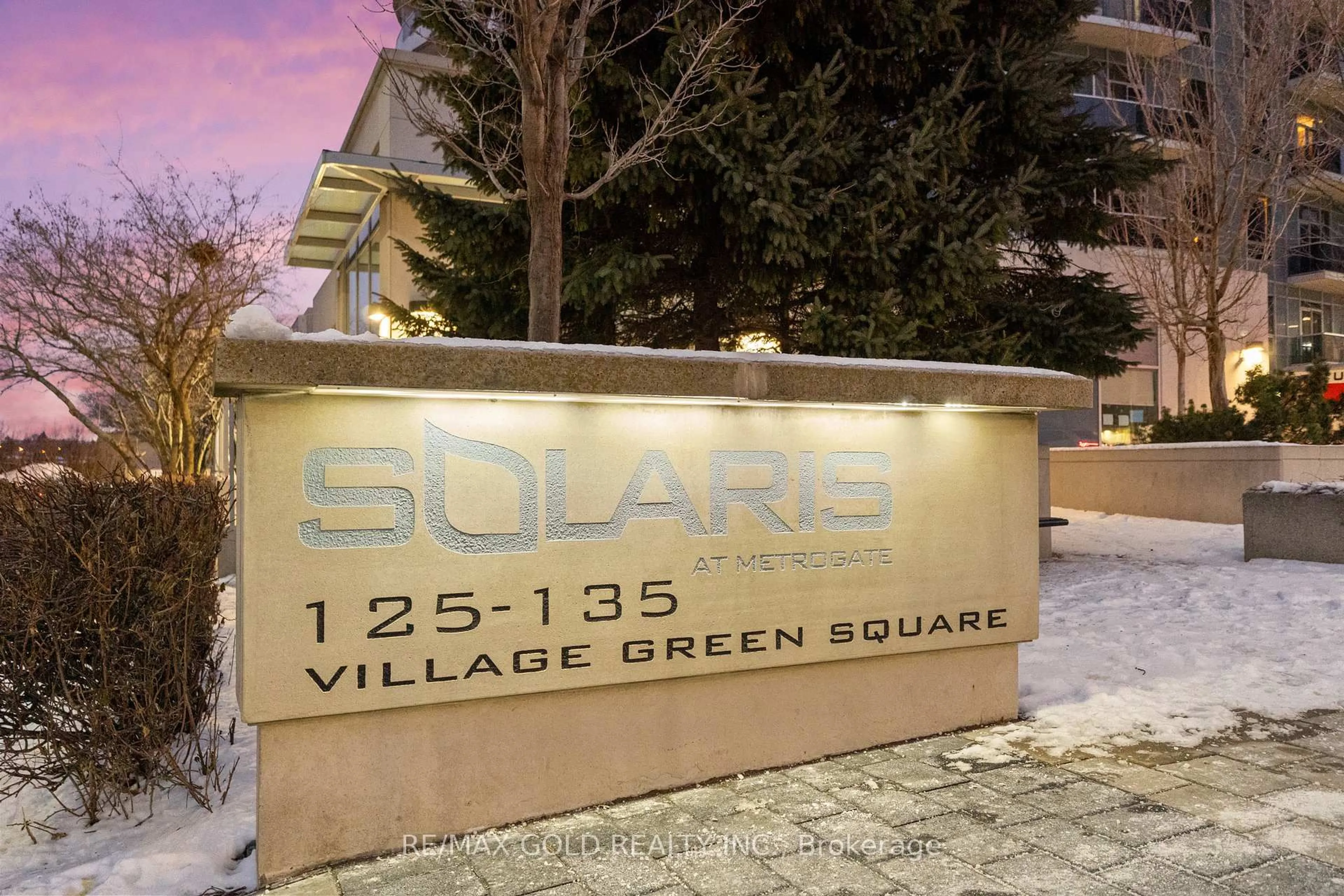 Lobby for 135 Village Green Sq #2518, Toronto Ontario M1S 0G4