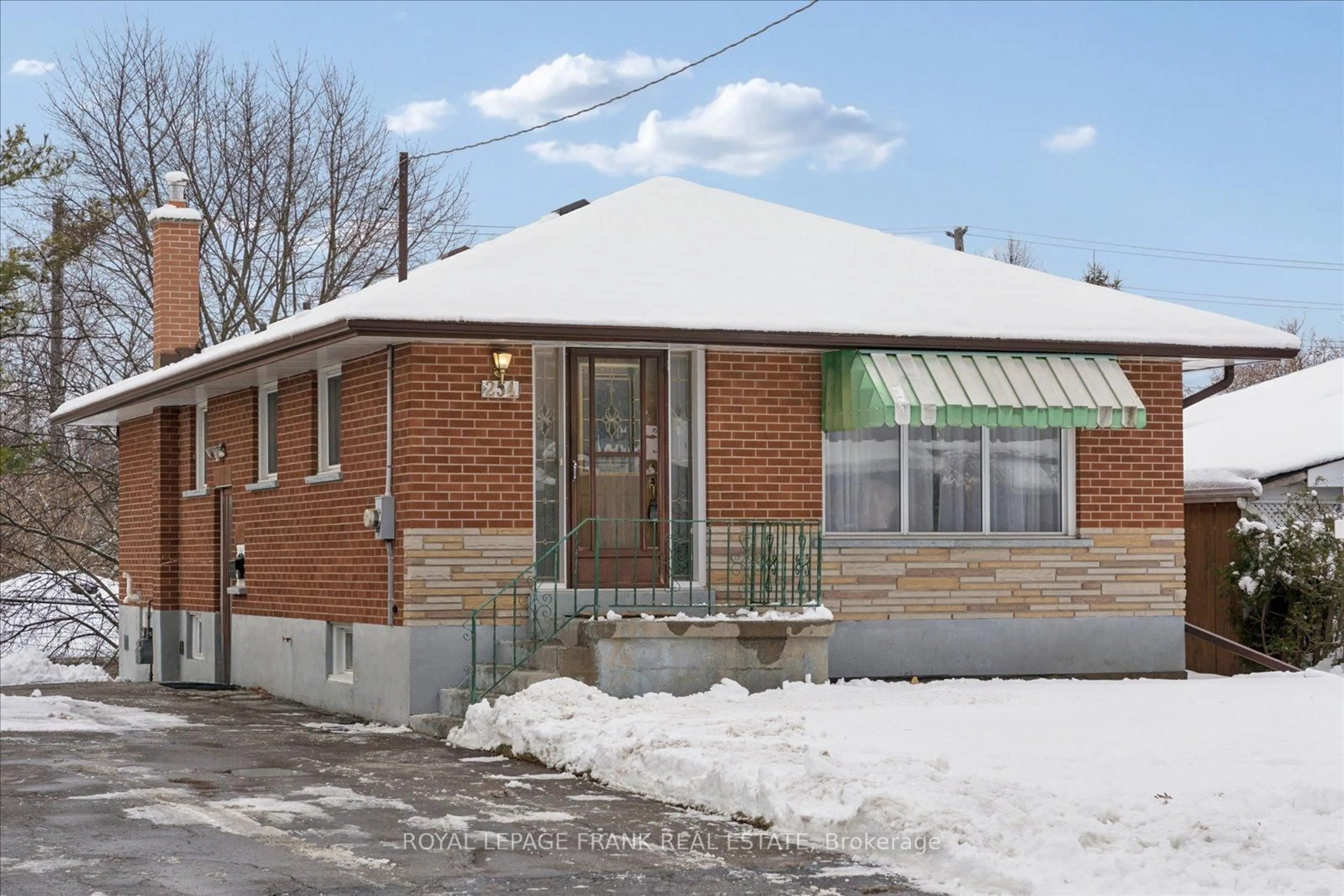 Home with brick exterior material, unknown for 254 Dover St, Oshawa Ontario L1G 6G4