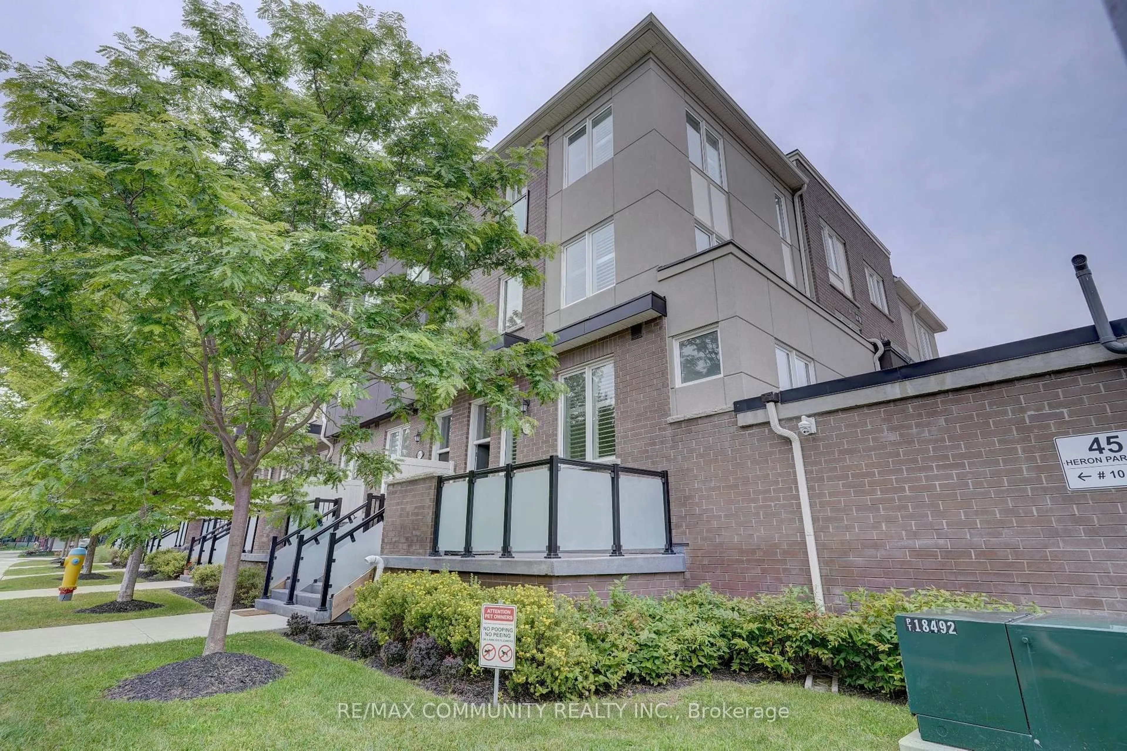 Unknown for 45 Heron Park Pl #18, Toronto Ontario M1E 0B8