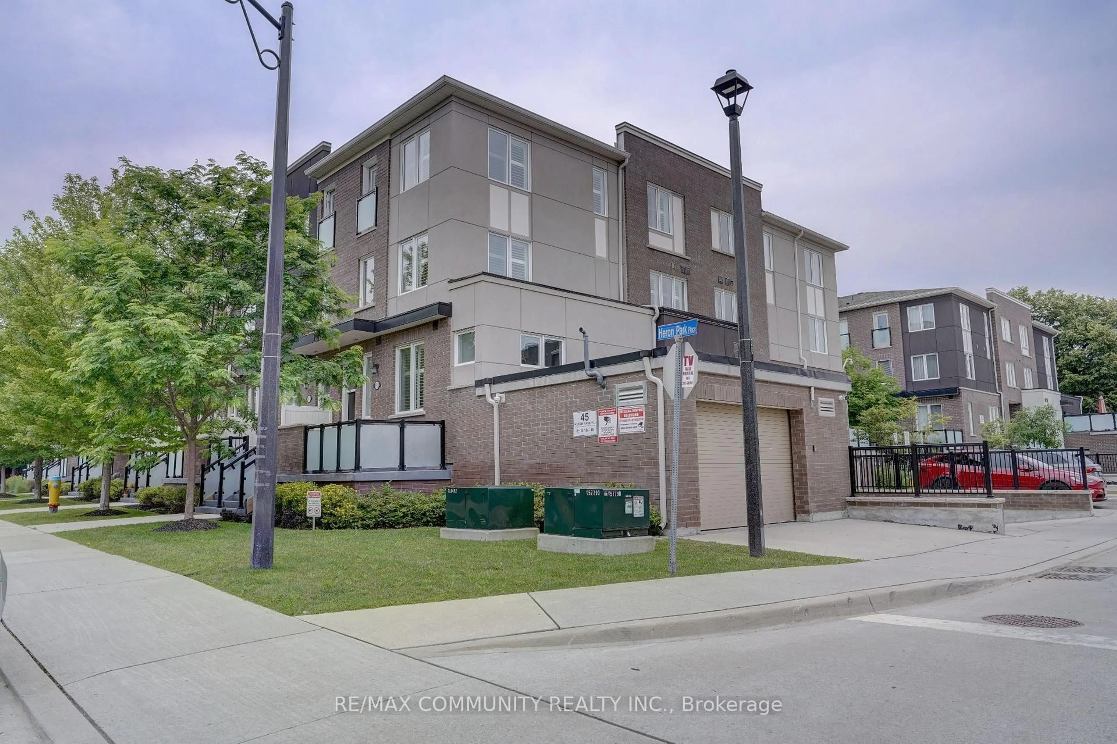 Unknown for 45 Heron Park Pl #18, Toronto Ontario M1E 0B8