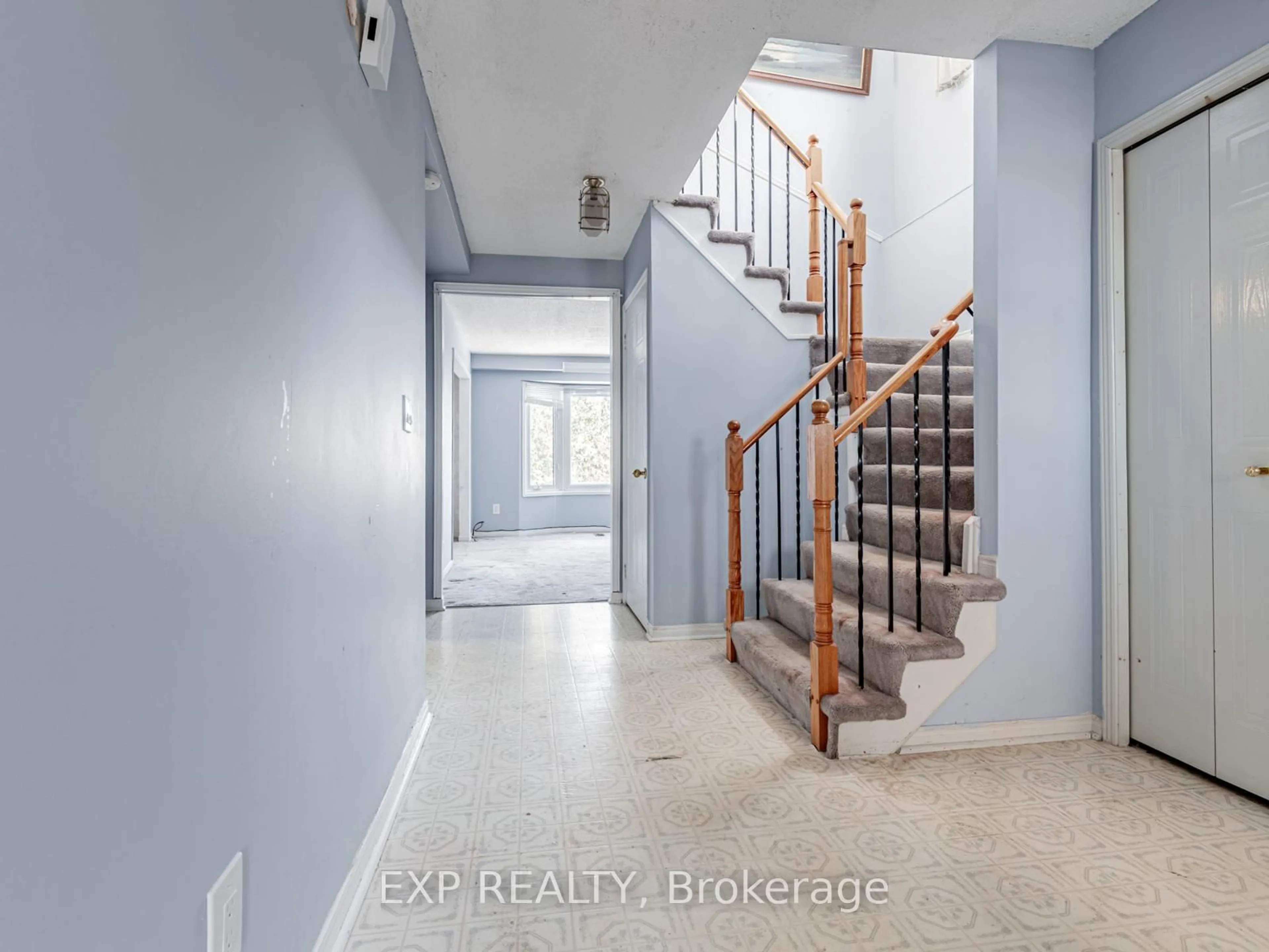 Unknown for 90 Hart Blvd, Clarington Ontario L1B 1E4