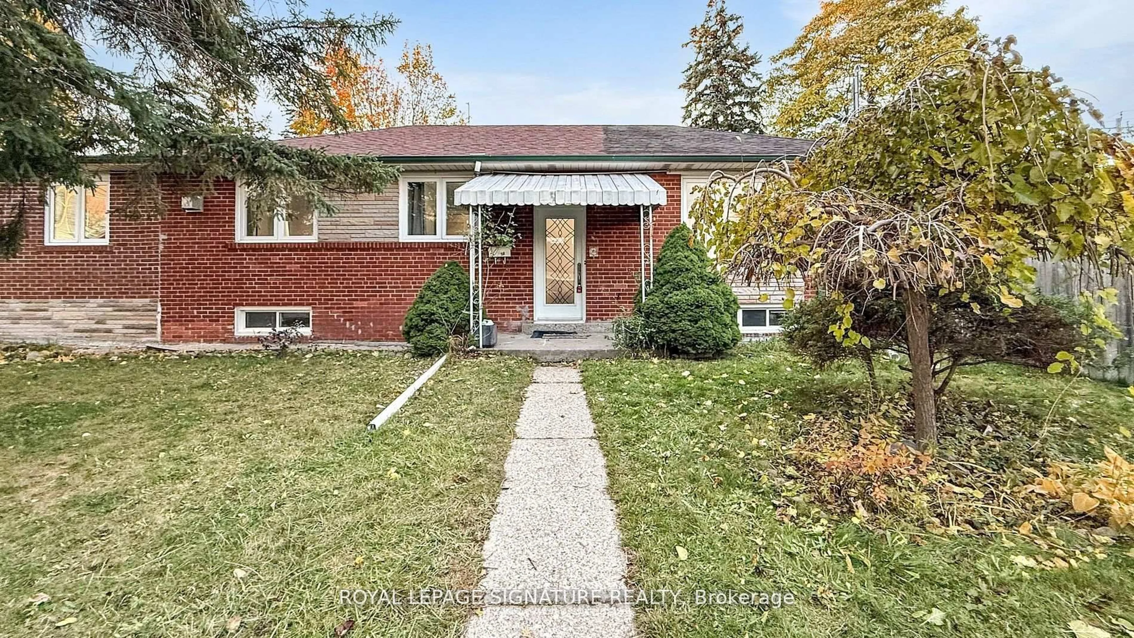 Home with brick exterior material, street for 2 Kilpatrick Pl, Toronto Ontario M1R 2A8