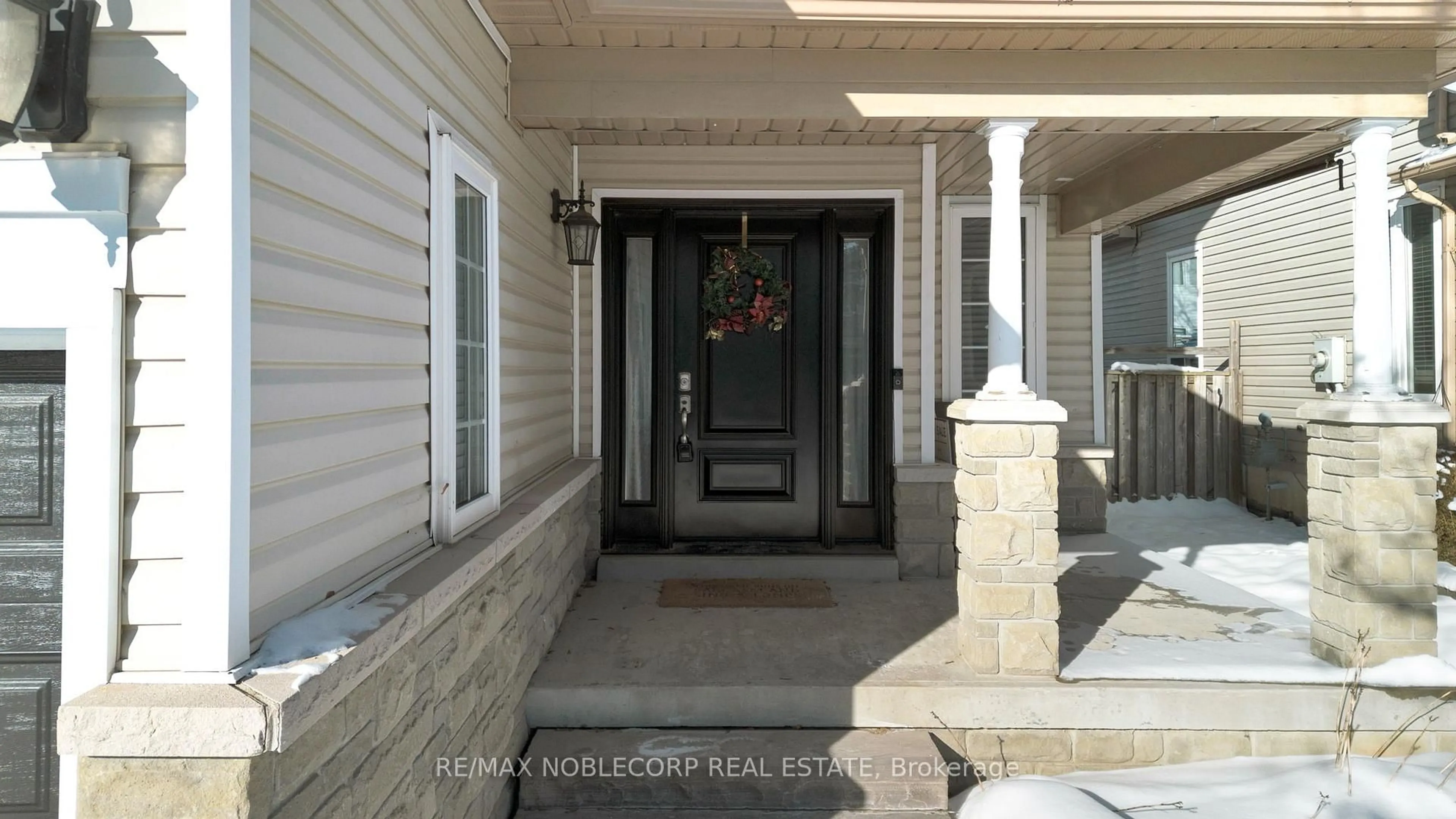 Indoor entryway for 20 Corianne Ave, Whitby Ontario L1M 2J2