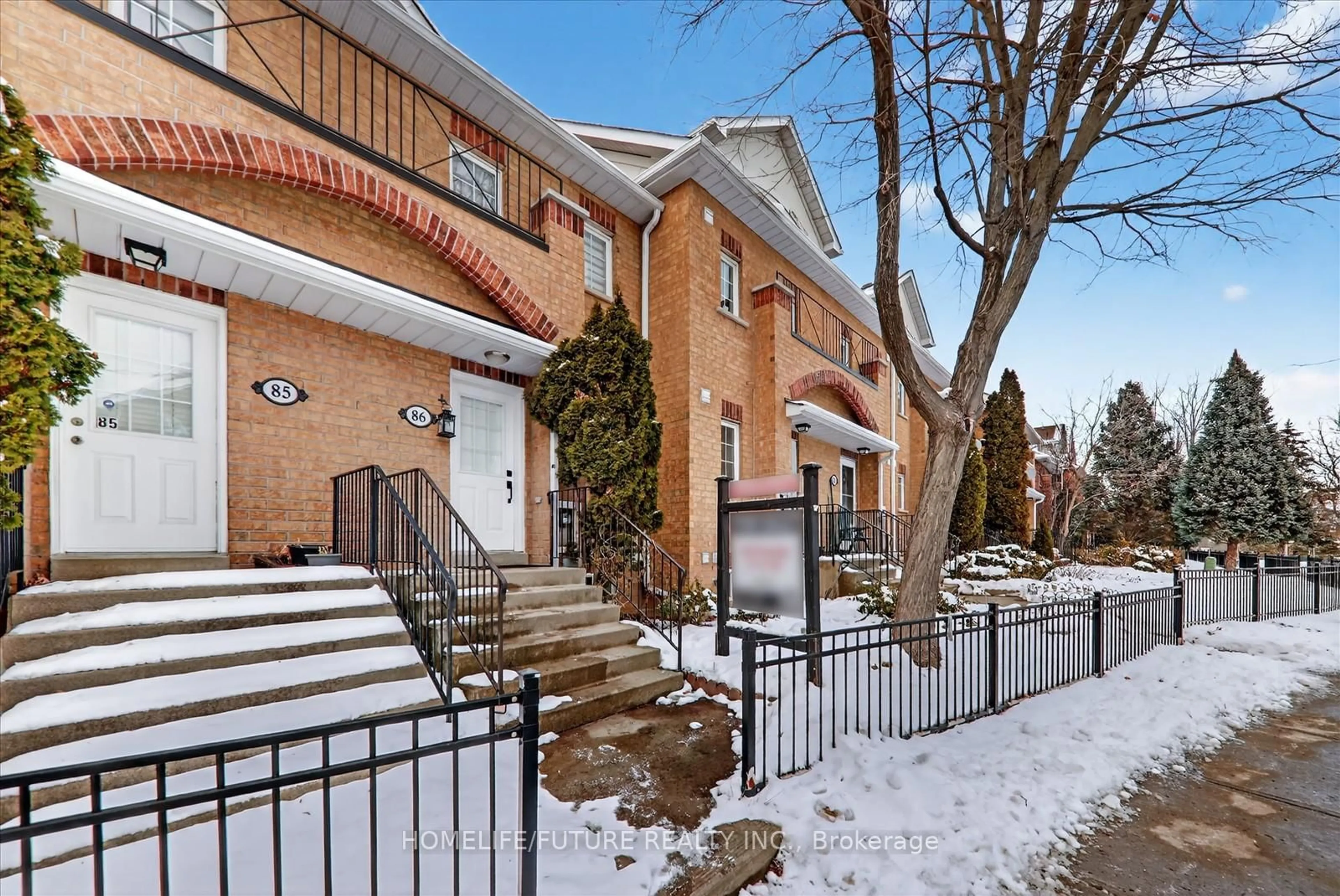 Unknown for 2 Hedge End Rd #86, Toronto Ontario M1B 5Z8