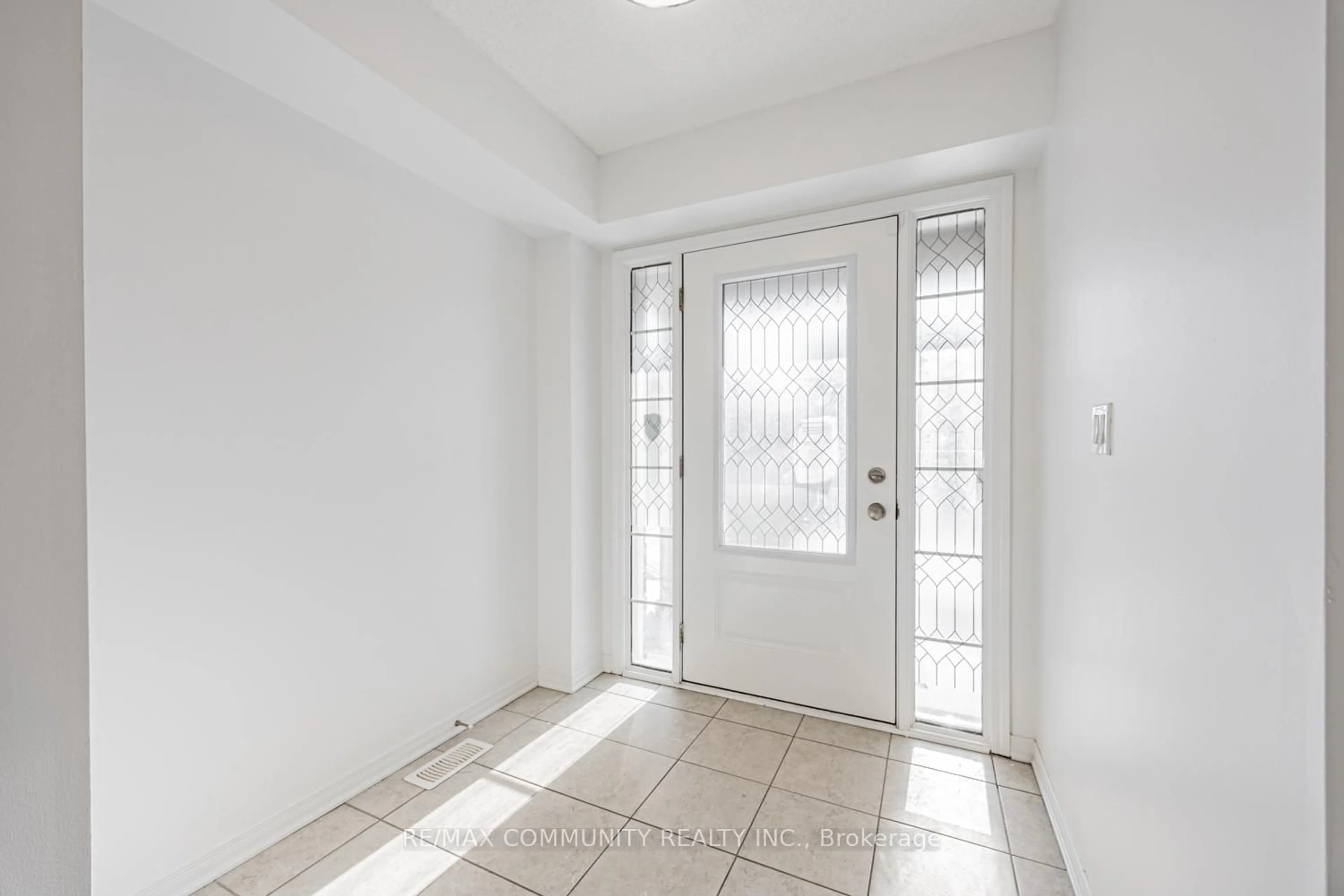 Unknown for 4 Healthcote Lane, Ajax Ontario L1Z 0V2