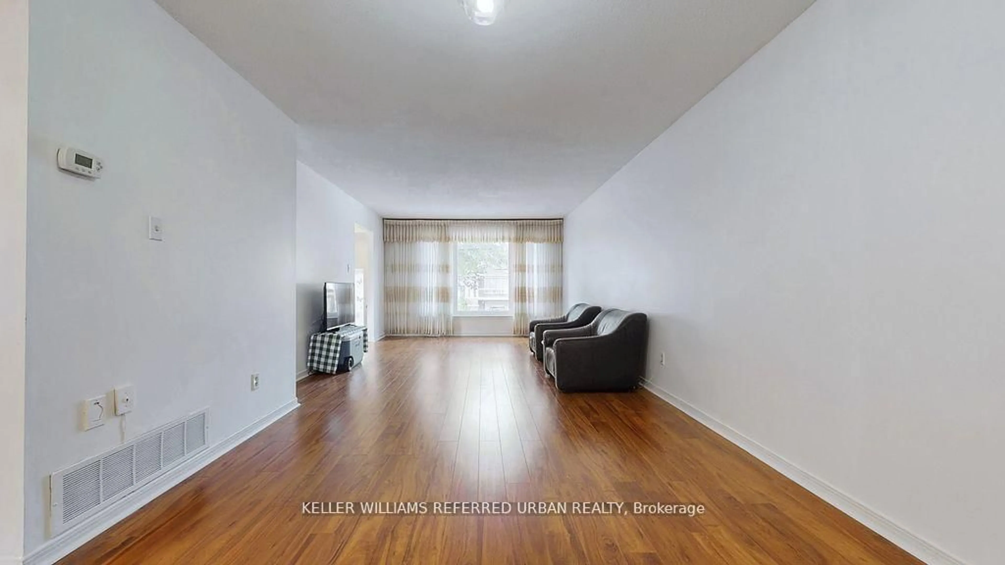 A pic of a room for 15 Thistlewaite Cres, Toronto Ontario M1S 3Y8