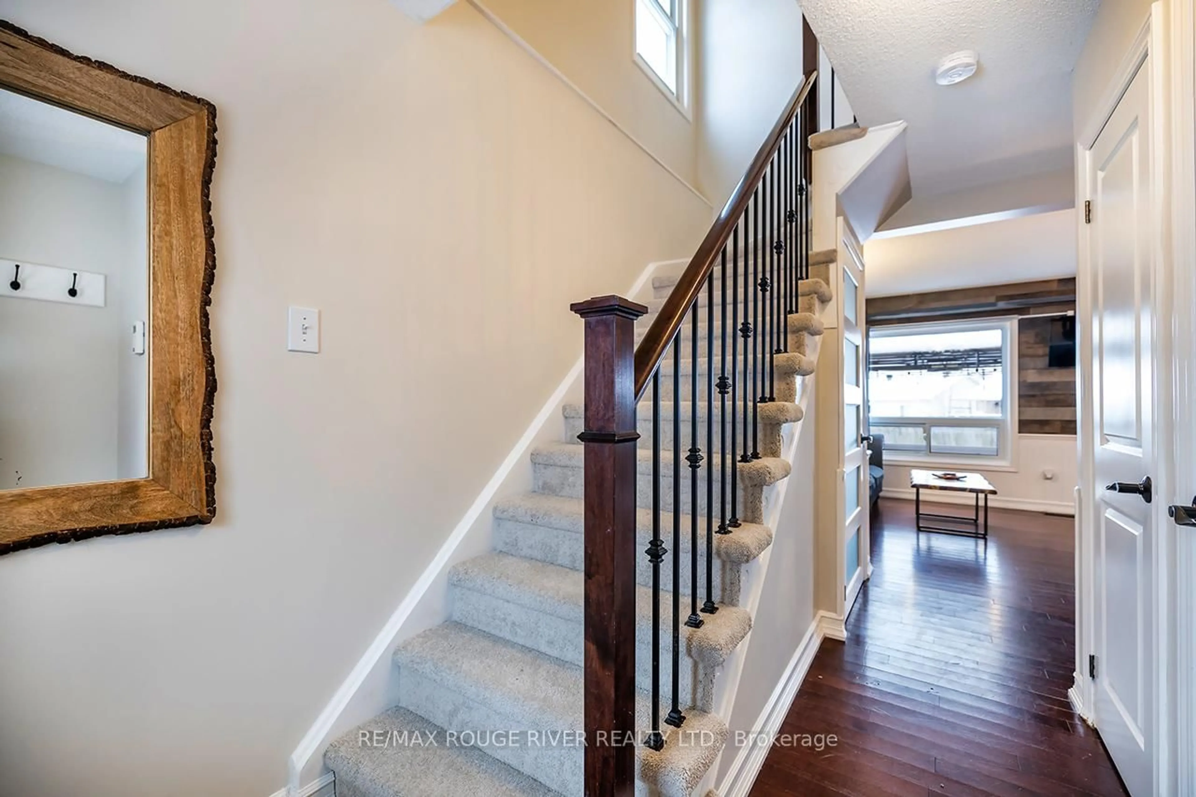 Unknown for 29 Elford Dr, Clarington Ontario L1C 4R3