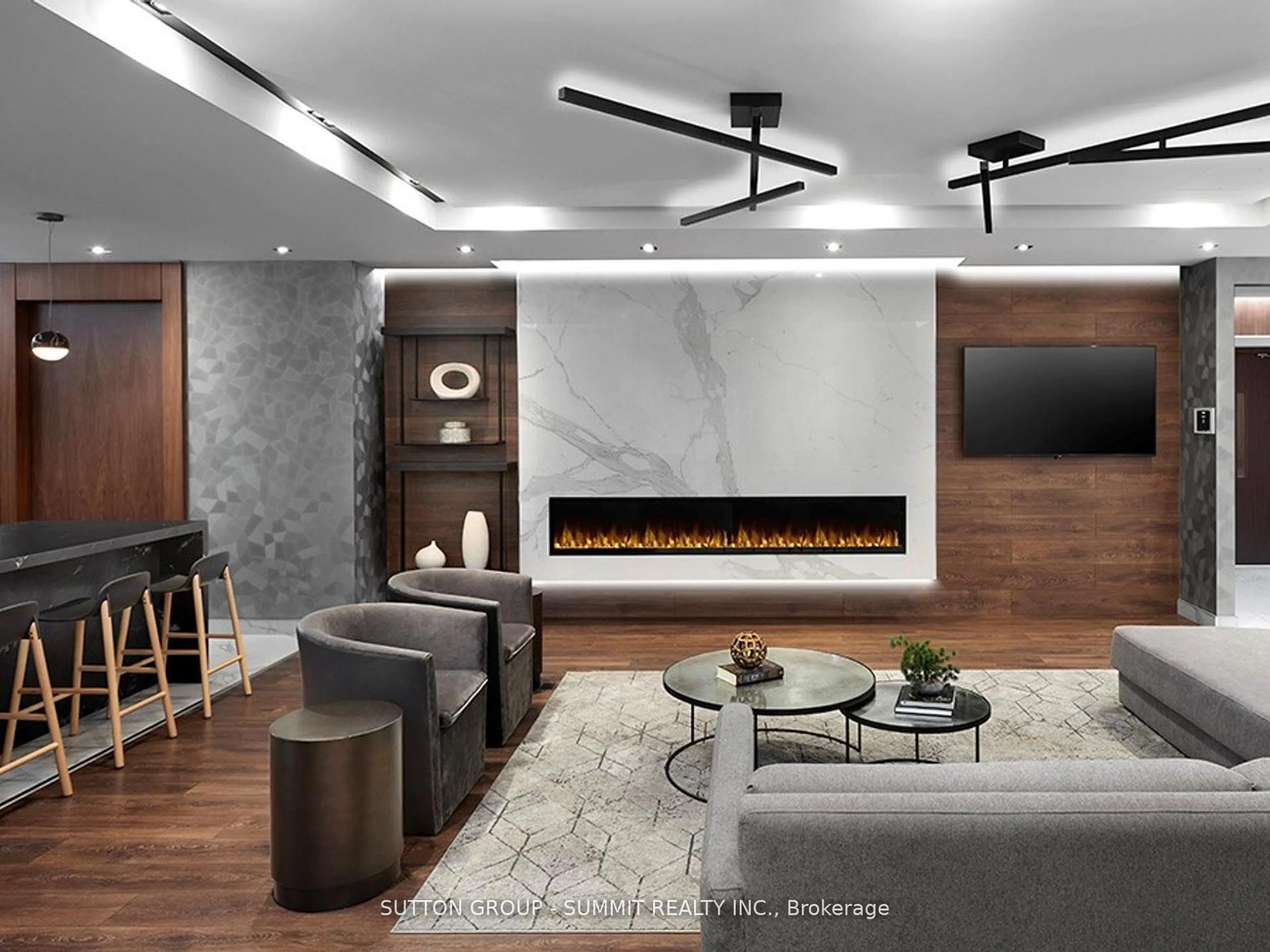 Living room with furniture, unknown for 275 VILLAGE GREEN Sq #1717, Toronto Ontario M1S 0L8