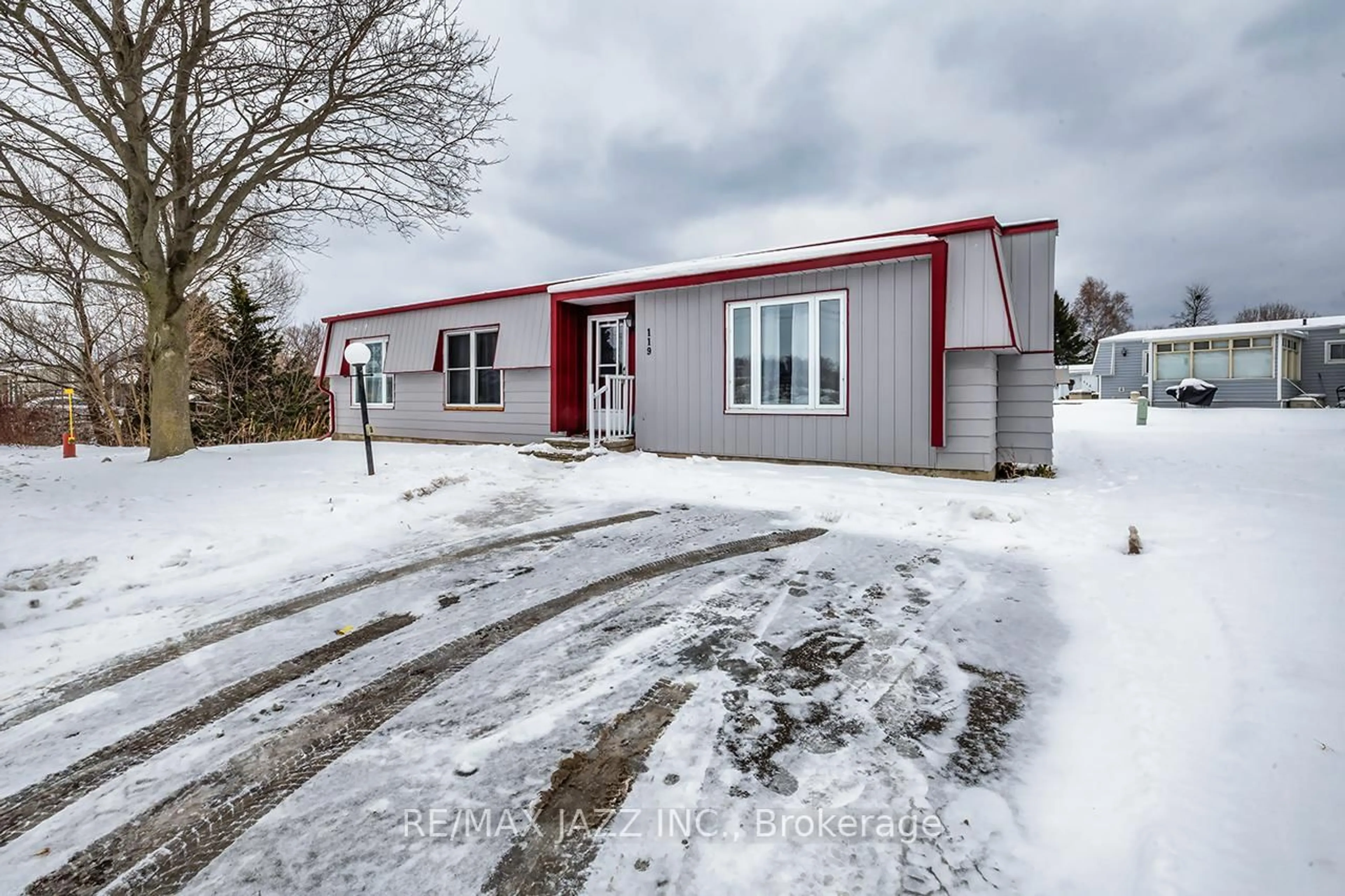 Unknown for 119 Wilmot Tr, Clarington Ontario L1B 1B9