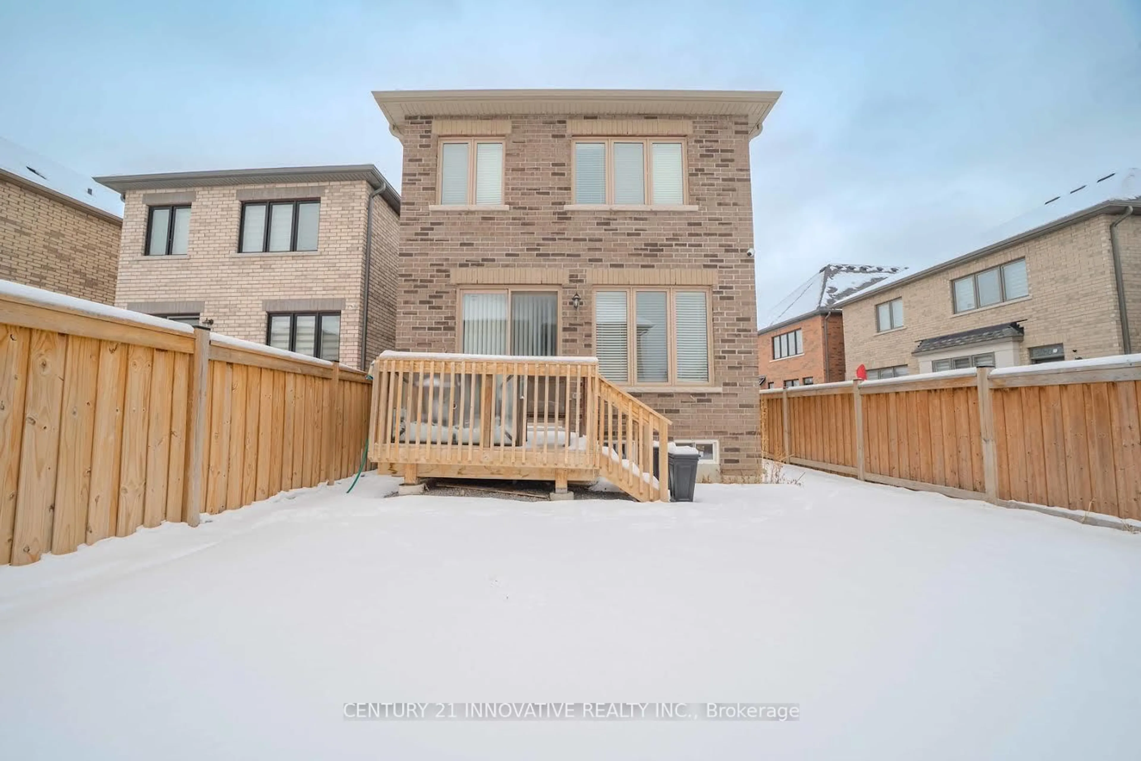 Unknown for 3 Whitefish St, Whitby Ontario L1P 0K7