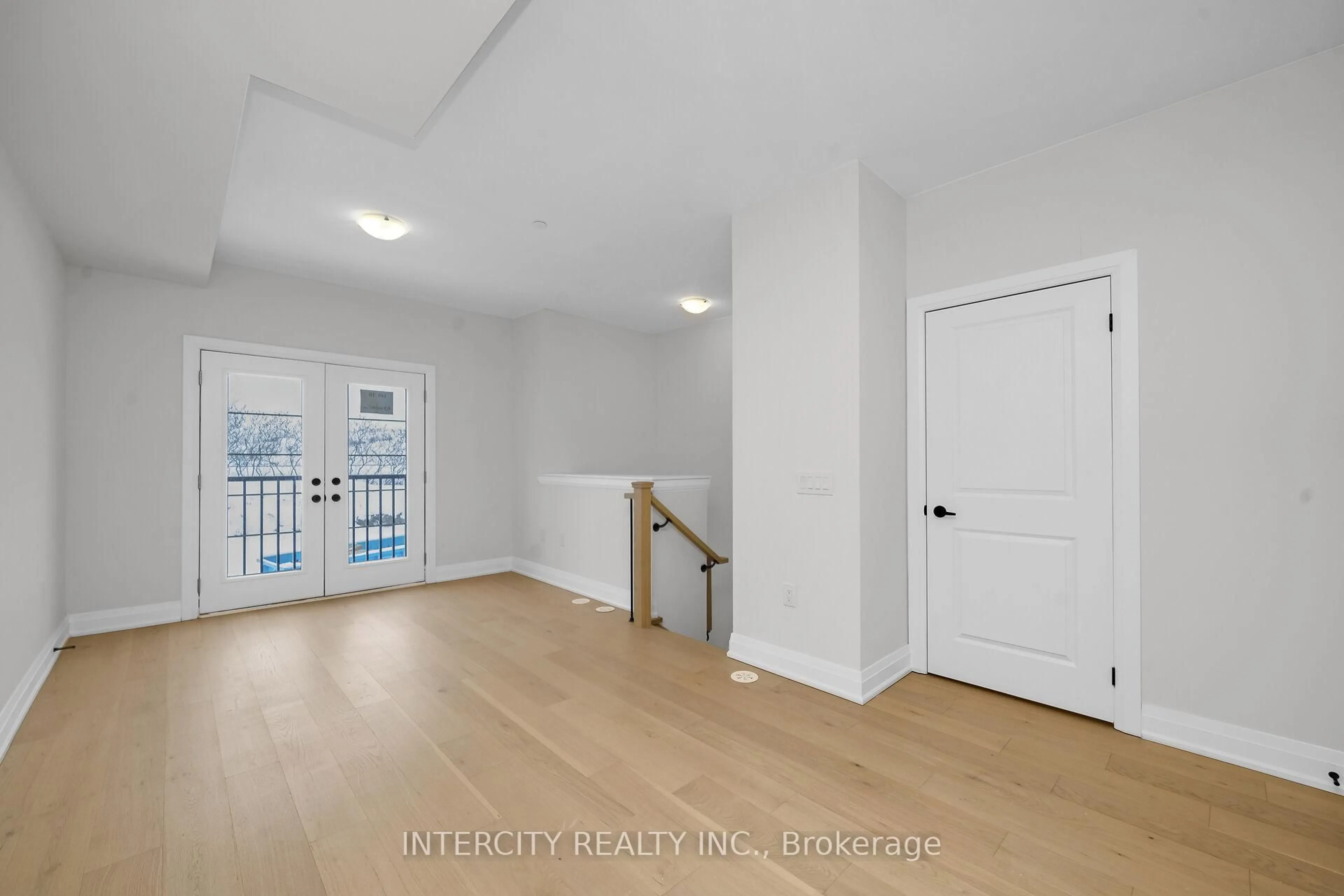 Unknown for 63 Marret Lane #Unit 16, Clarington Ontario L1B 1J2