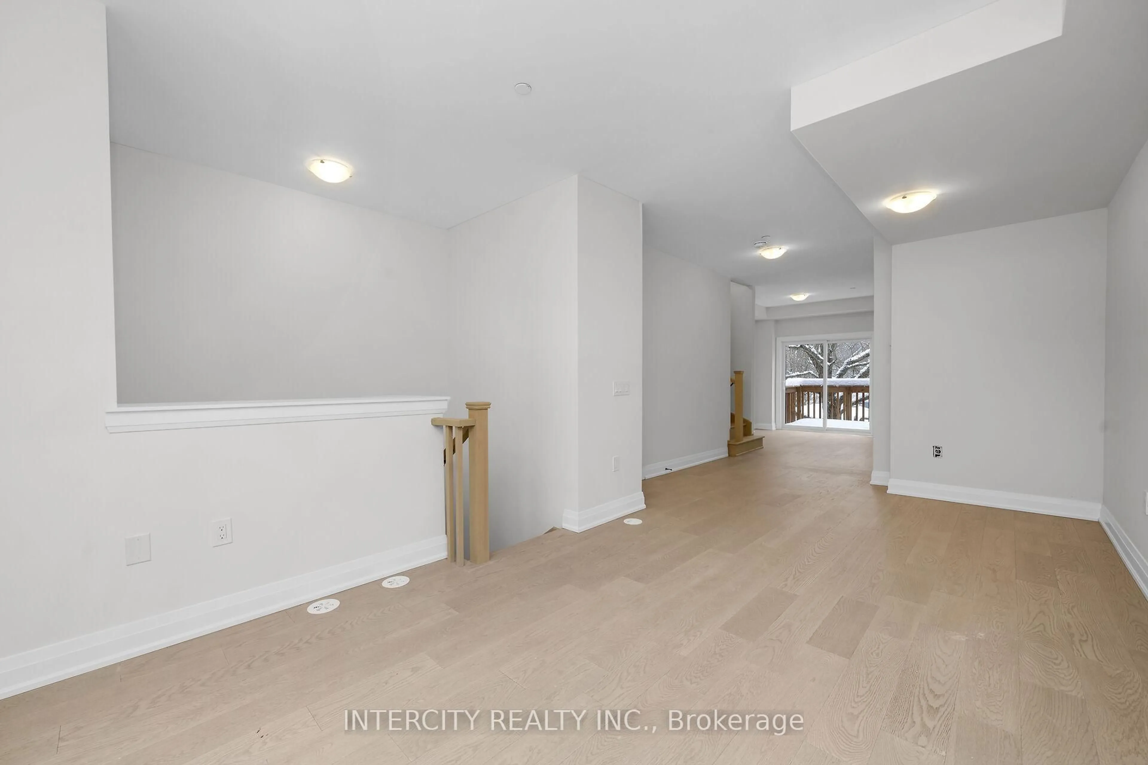 Unknown for 39 Marret Lane #Unit 10, Clarington Ontario L1B 1J2