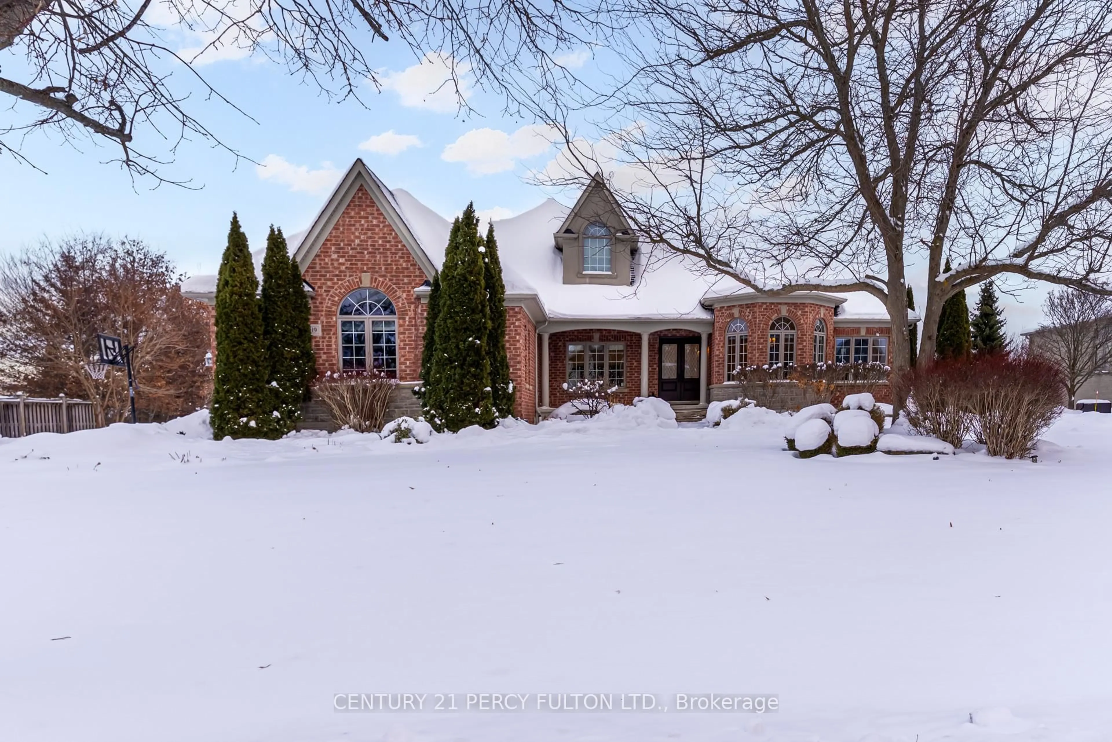 Unknown for 19 Wilson House Dr, Whitby Ontario L0B 1A0