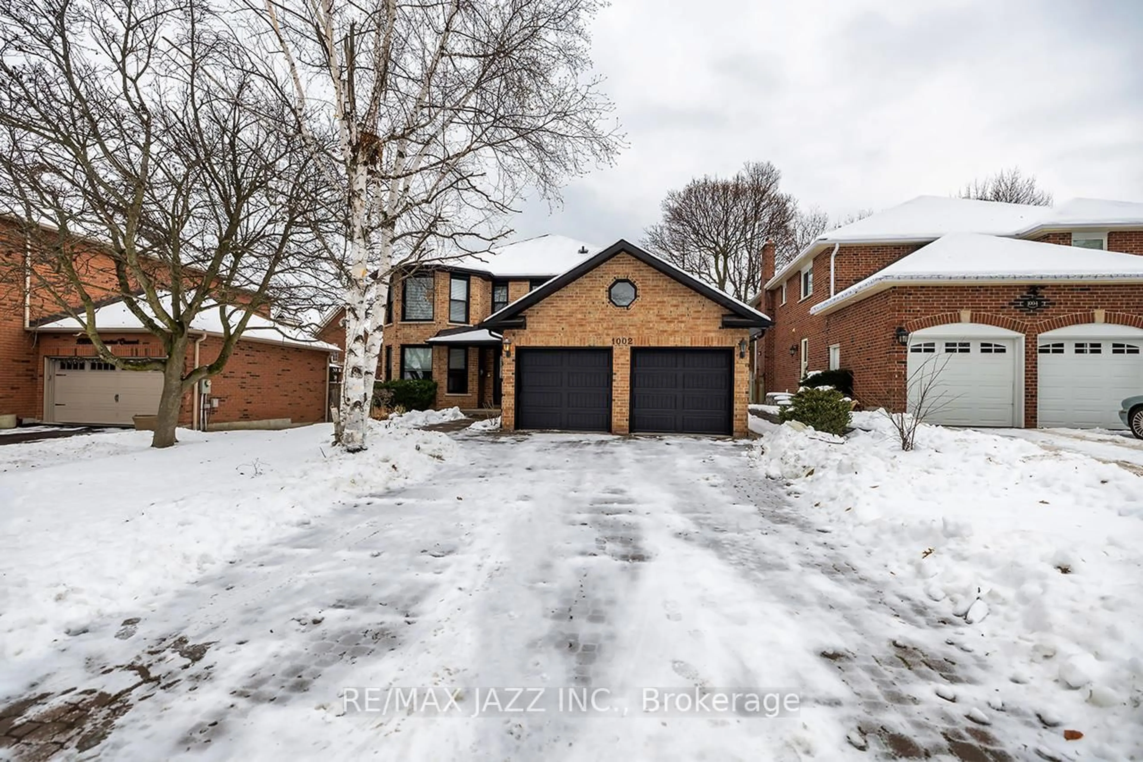 Home with brick exterior material, street for 1002 Riverview Cres, Pickering Ontario L1V 4M5